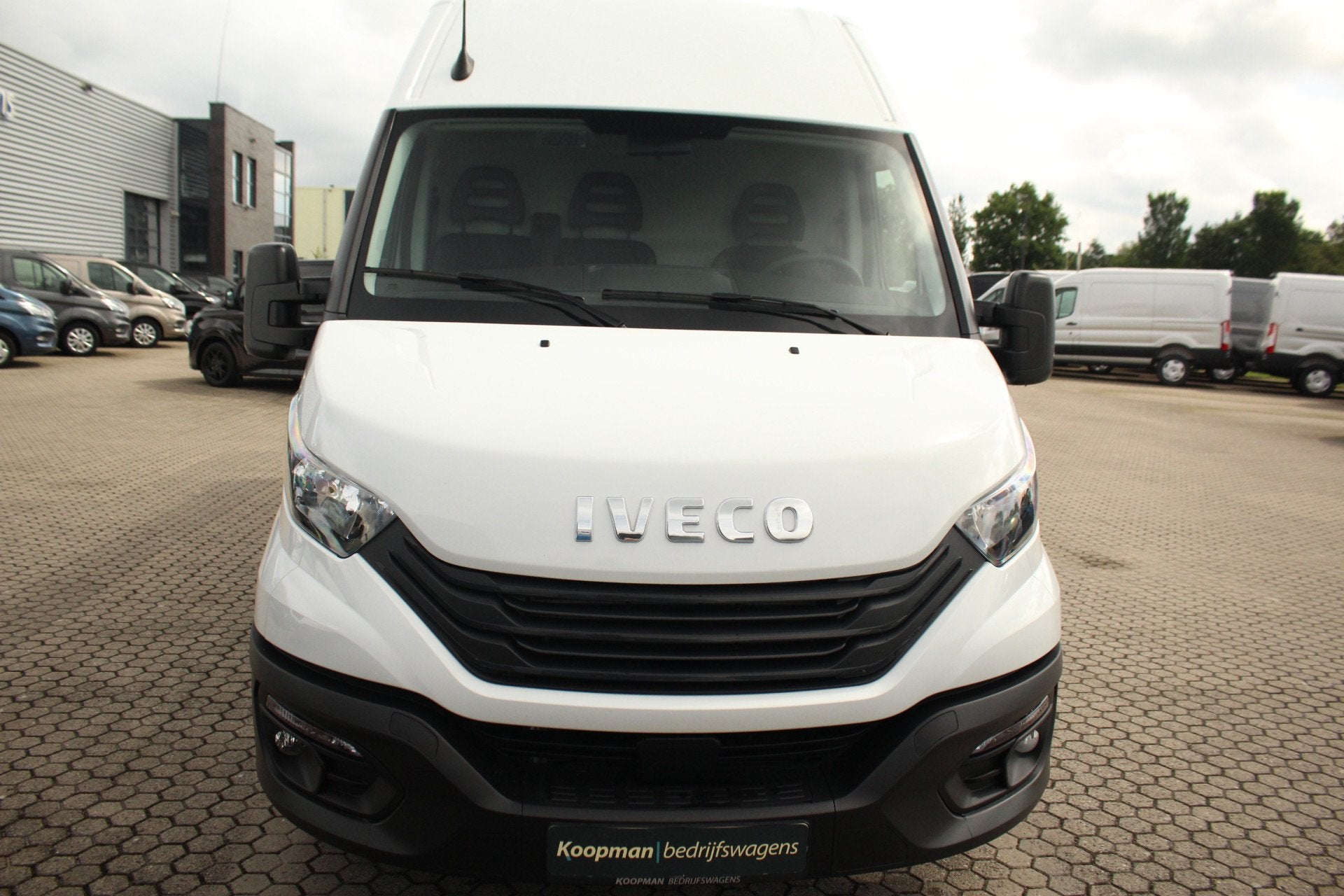 Iveco Daily 35S16V 2.3 160pk 410L L4H2 | Gev. Stoel | Cruise, Achterwielaandrijving, Iveco, Wit, Origineel Nederlands