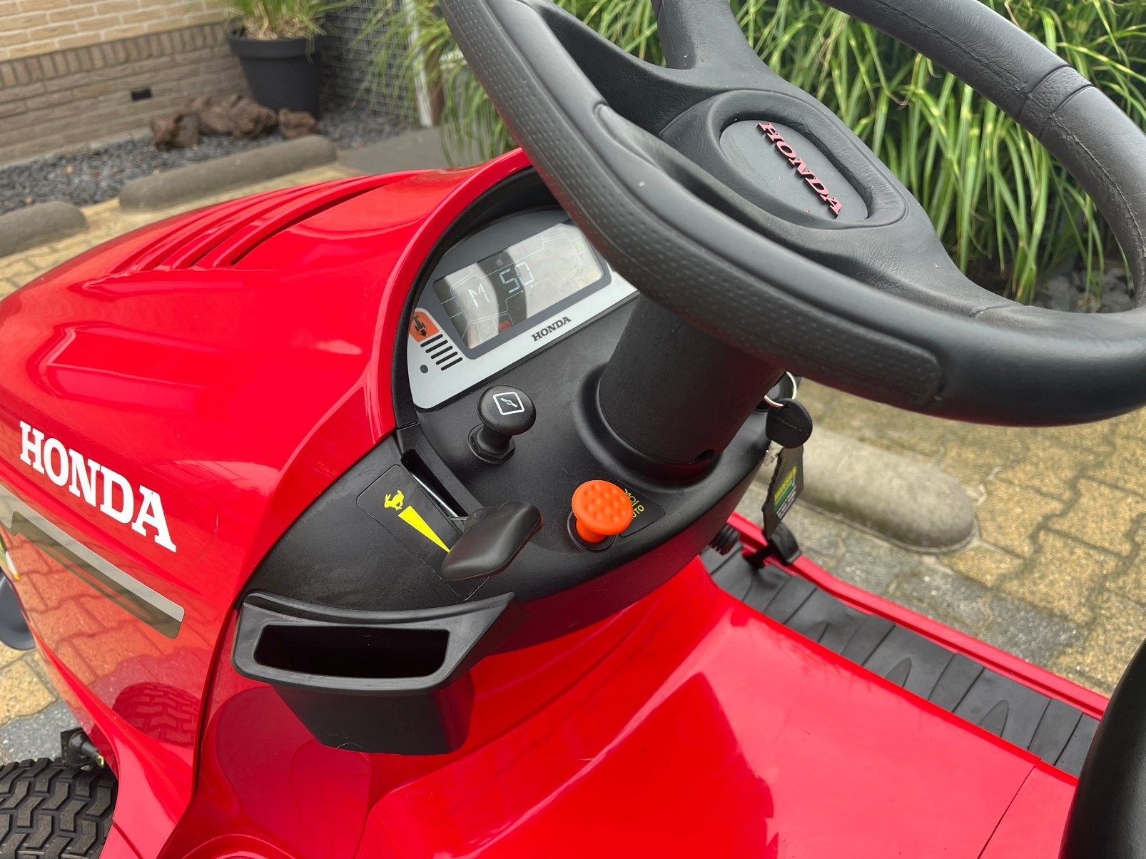 Honda 2417 HT. Vangbak electrisch te openen, Tuin en Terras, Zitmaaiers, Info@mansier.com, Honda, Zo goed als nieuw, 90 tot 120 cm