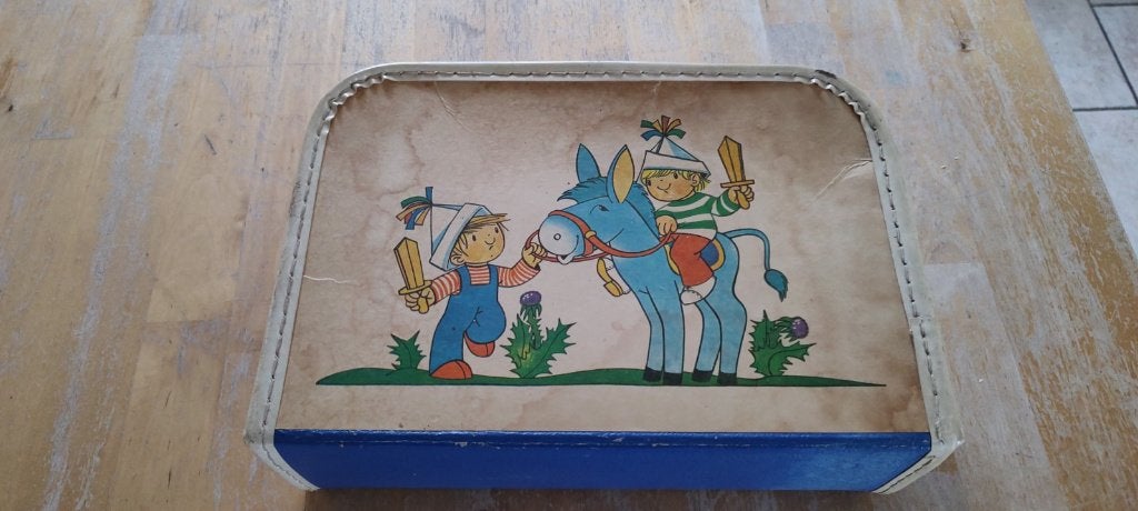 Heel oud vintage speelgoed koffertje, Ophalen of Verzenden