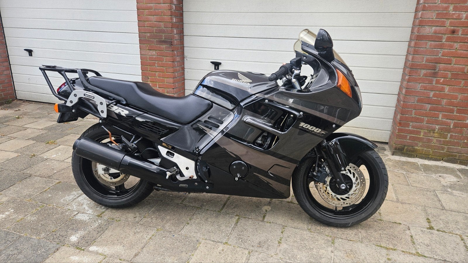 Honda cbr 1000f 1992, 4 cilinders, Gebruikt, Meer dan 35 kW, 998 cc