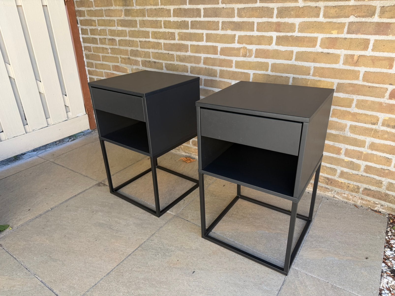 Set van Ikea Vikhammer nachtkastjes zwart, Ophalen, Zo goed als nieuw, Minder dan 45 cm