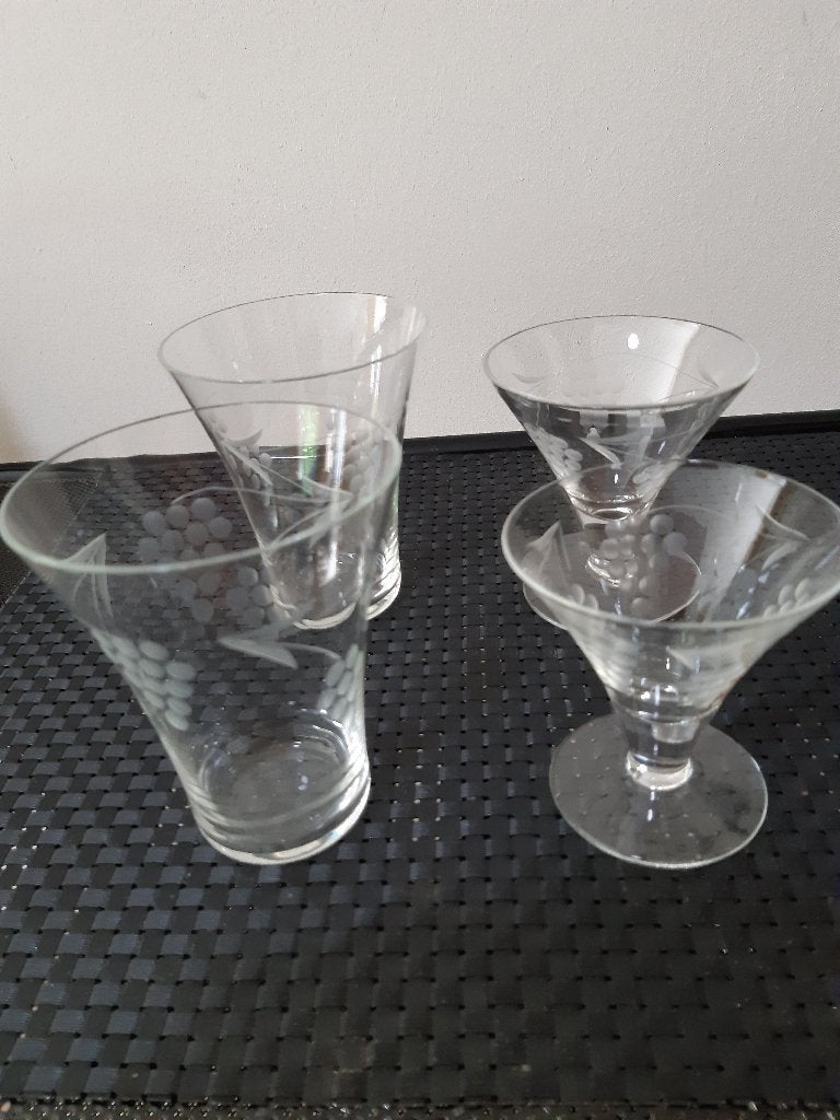 Wijnglazen, waterglazen met druivenranken, Glas of Glazen, Ophalen of Verzenden, Overige stijlen, Glas