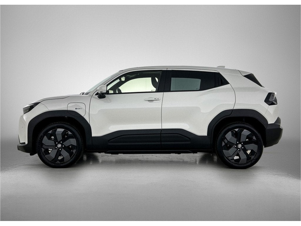 Toyota Urban Cruiser Executive 61 kWh *EV-Deal* | DEMO & DIR, 12 maanden, 44 min, Leder en Stof, Wit