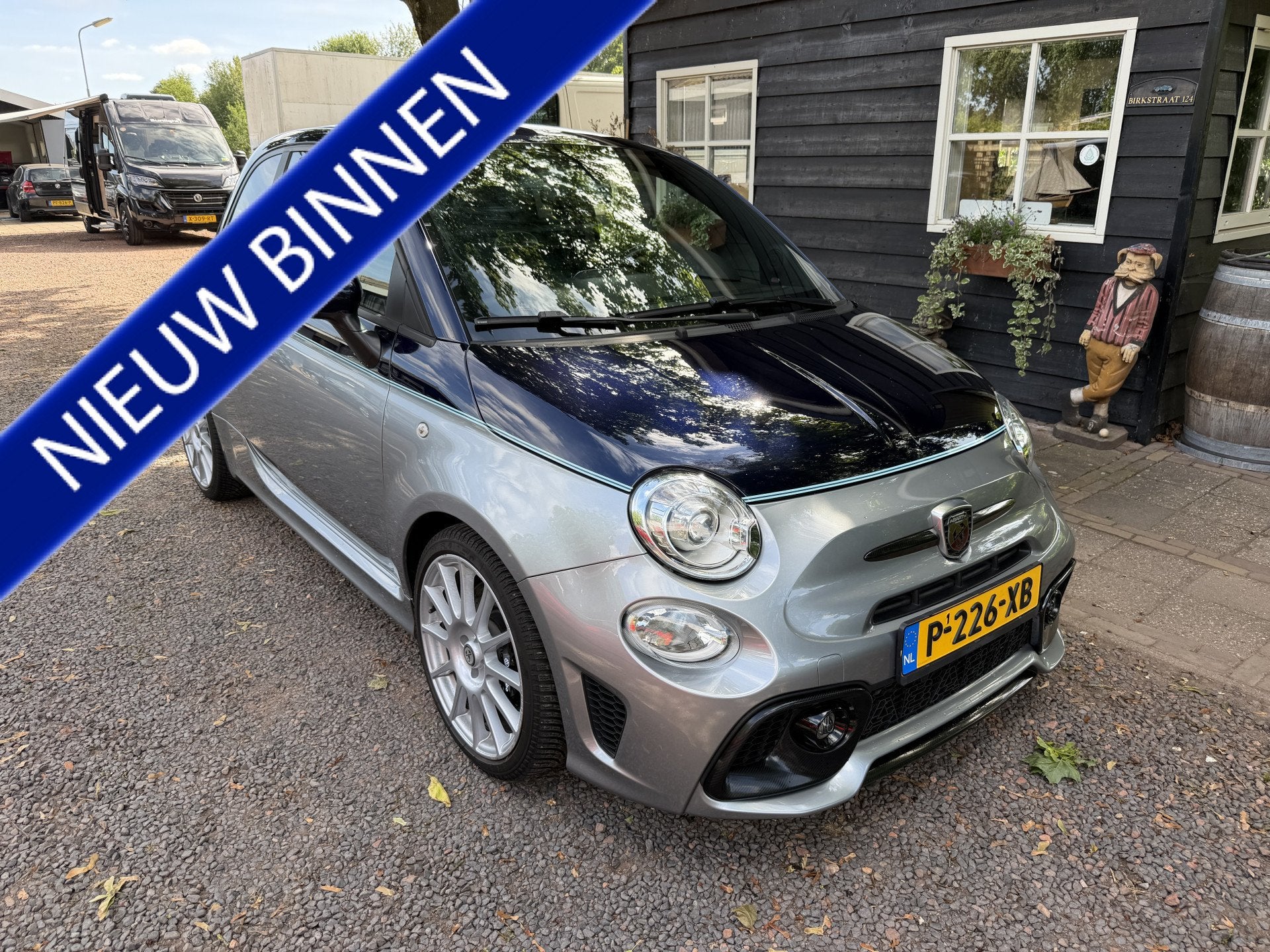 Fiat 500 1.4 T-Jet Abarth Competizione 695 RIVALE|AKRAPOVIC, Auto's, Gebruikt, Euro 6, 4 cilinders, Leder
