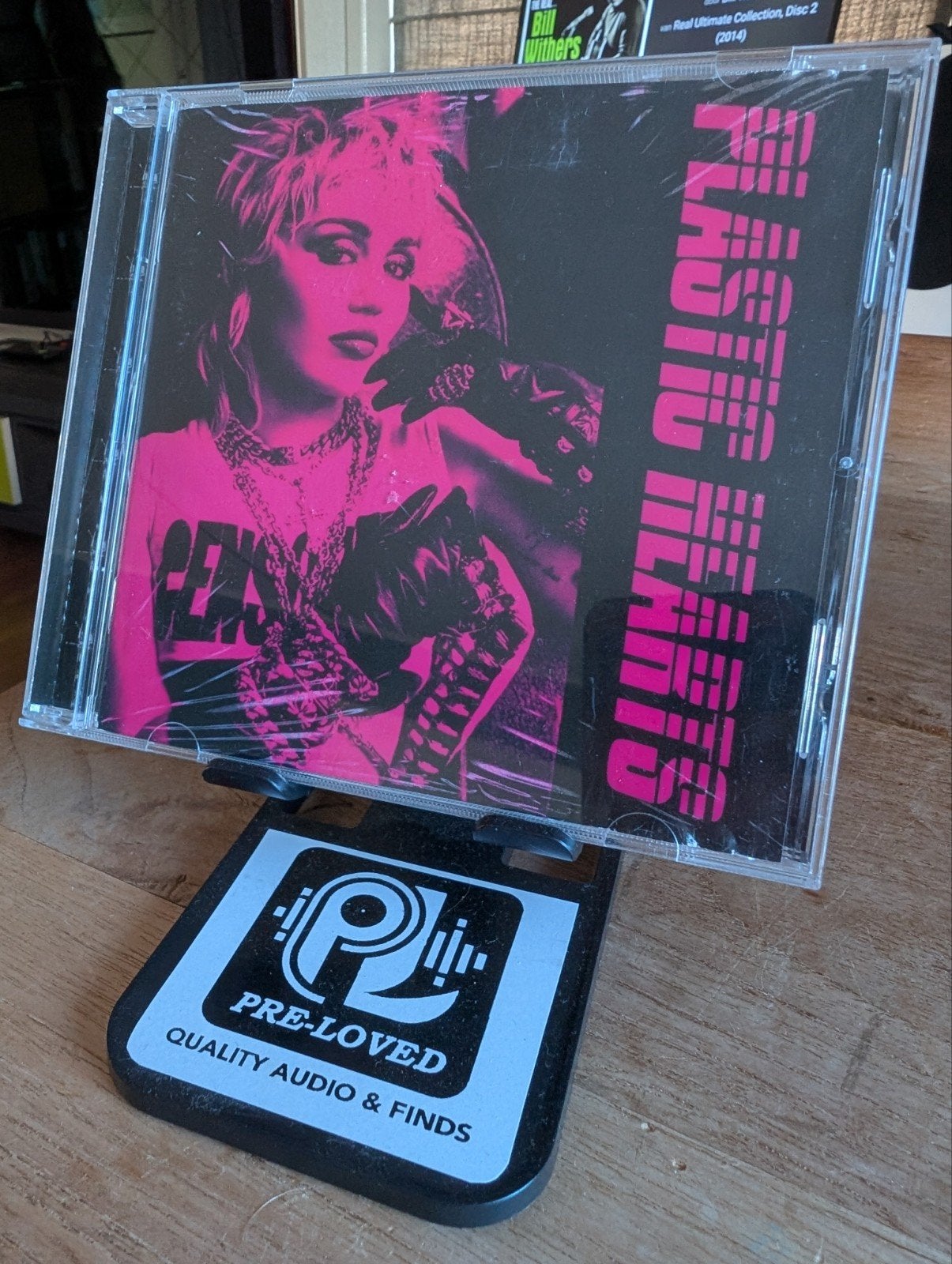 Miley Cyrus - Plastic Hearts CD, Ophalen of Verzenden, Gebruikt