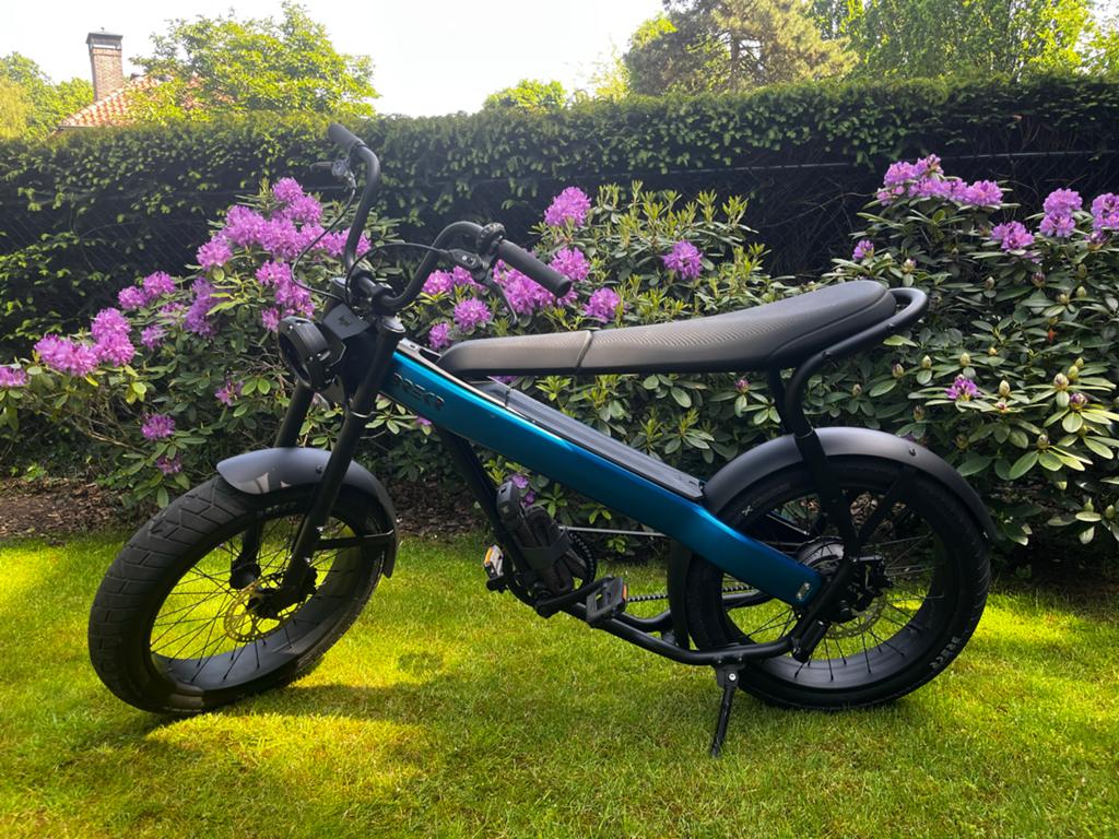 Brekr F250 fatbike kleur space blue - nieuw -, Zo goed als nieuw, 51 tot 55 cm, 50 km per accu of meer, Ophalen