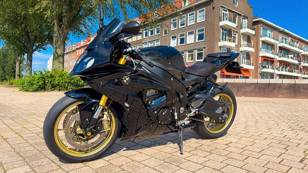 S1000RR 2016 | Akrapovic Titanium | Full Options | 21.976 km, Motoren, 4 cilinders, Motorrijbewijs A, Handvatverwarming, Gebruikt