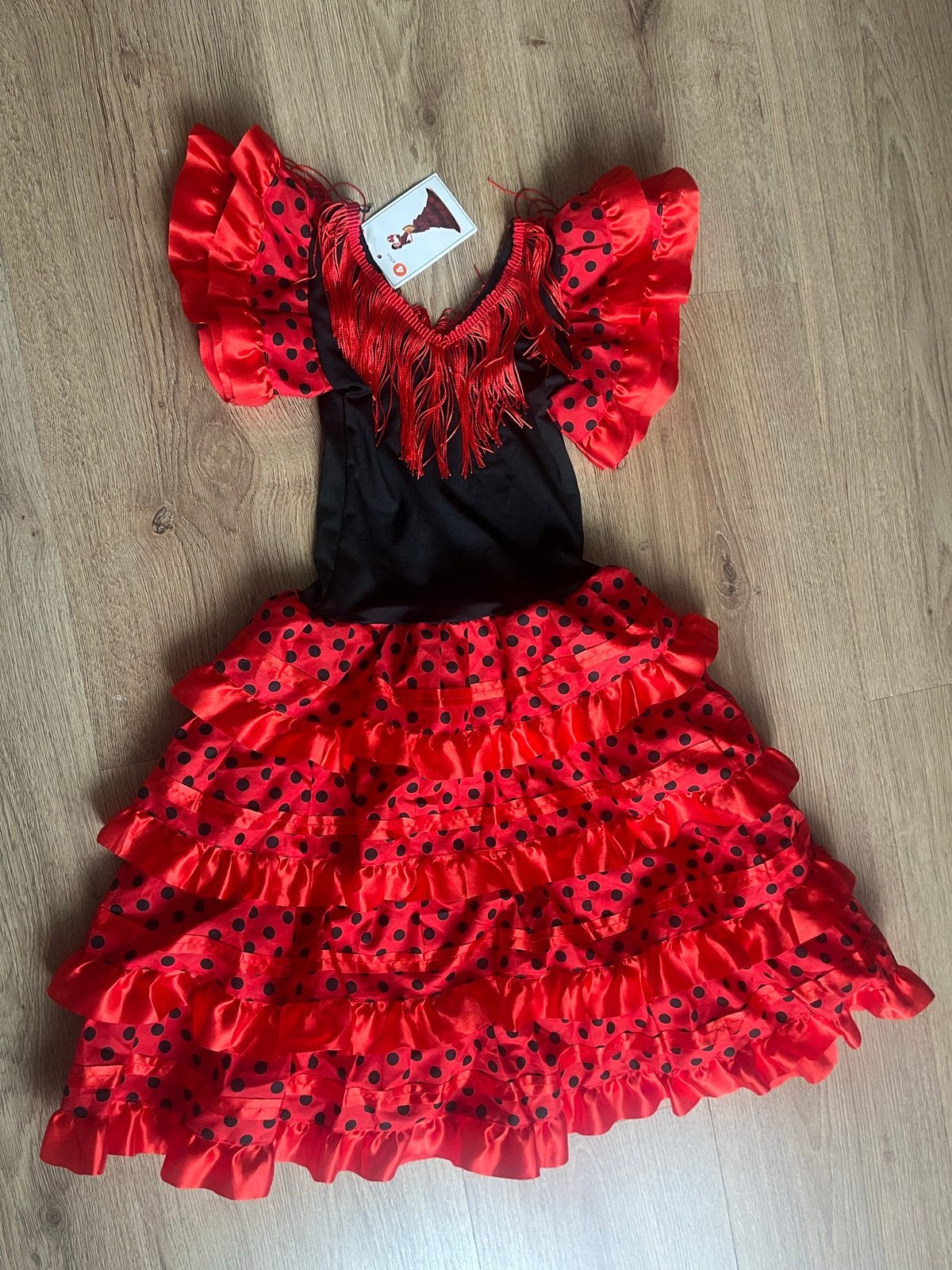 Flamenco jurk - 4 jaar - rood met zwarte stippen, Maat 38/40 (M), Carnaval, Ophalen of Verzenden, Zo goed als nieuw