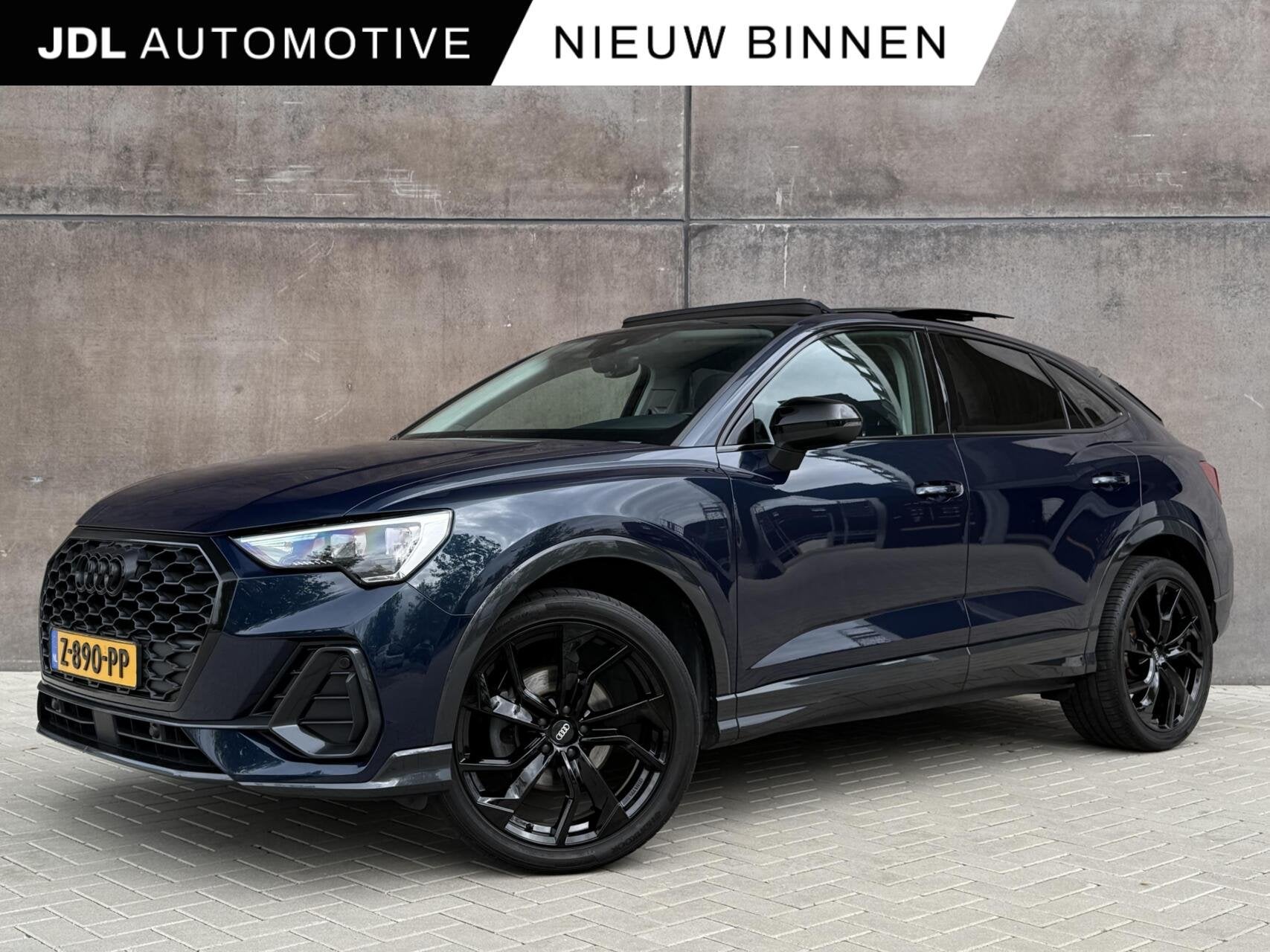 Audi Q3 Sportback 35 TFSI S edition | Panorama Dak | Keyless, Auto's, 4 cilinders, Bedrijf, 84 €/maand, 750 kg
