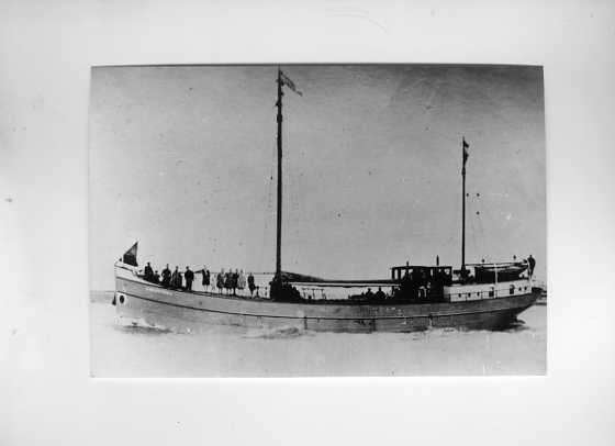 scheepvaart-foto-zwaantina, Ophalen of Verzenden, Zo goed als nieuw, Motorboot, Boek of Tijdschrift