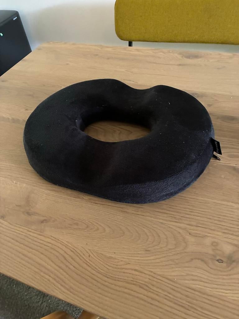 Orthopedisch kussen - Donut kussen zgan, Diversen, Ophalen of Verzenden, Zo goed als nieuw
