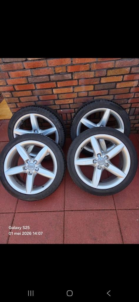Audi Velgen met Banden 255/40 R19, Auto diversen, Overige Auto diversen, Ophalen of Verzenden