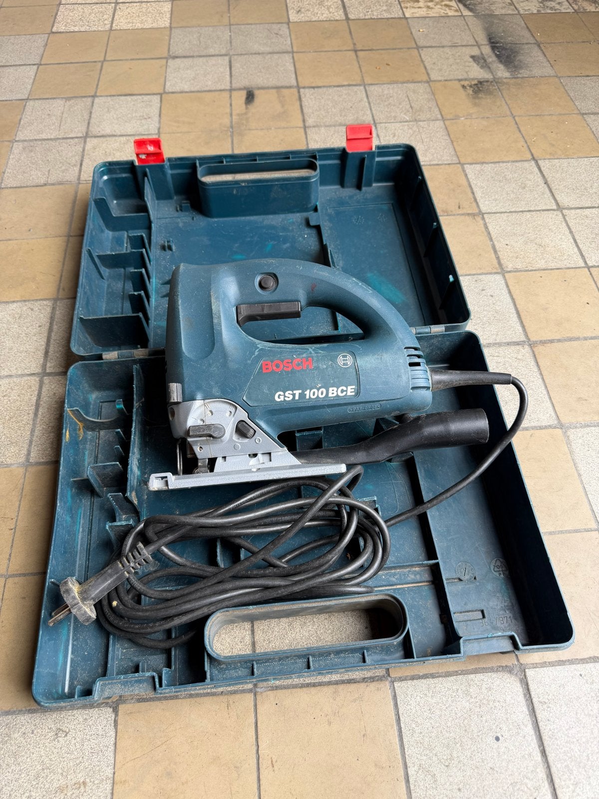Bosch GST 100 BCE Decoupeerzaag - Gebruikt, Gebruikt, Decoupeerzaag, 600 tot 1200 watt, Ophalen of Verzenden