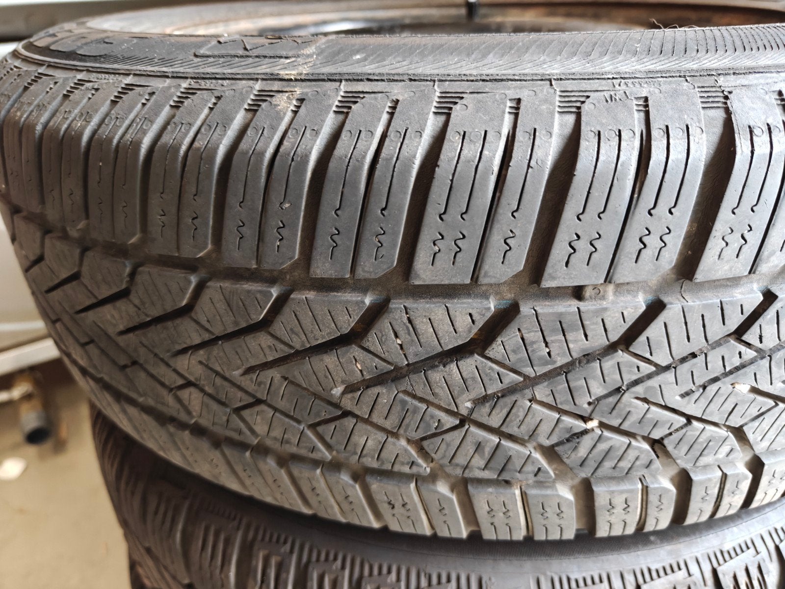 Winterbanden voor Renault Clio (4-gats), Ophalen