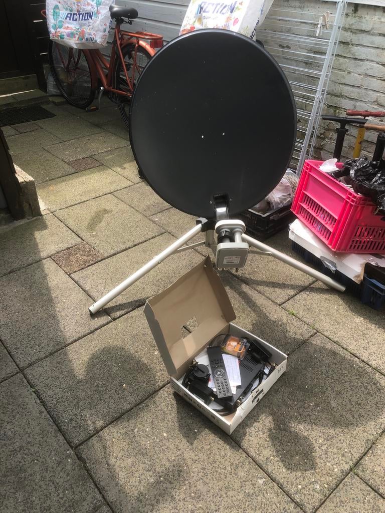 Complete schotelantenne set met ontvanger en accessoires, Audio, Tv en Foto, Schotelantennes, Ophalen of Verzenden, Gebruikt, (Schotel)antenne