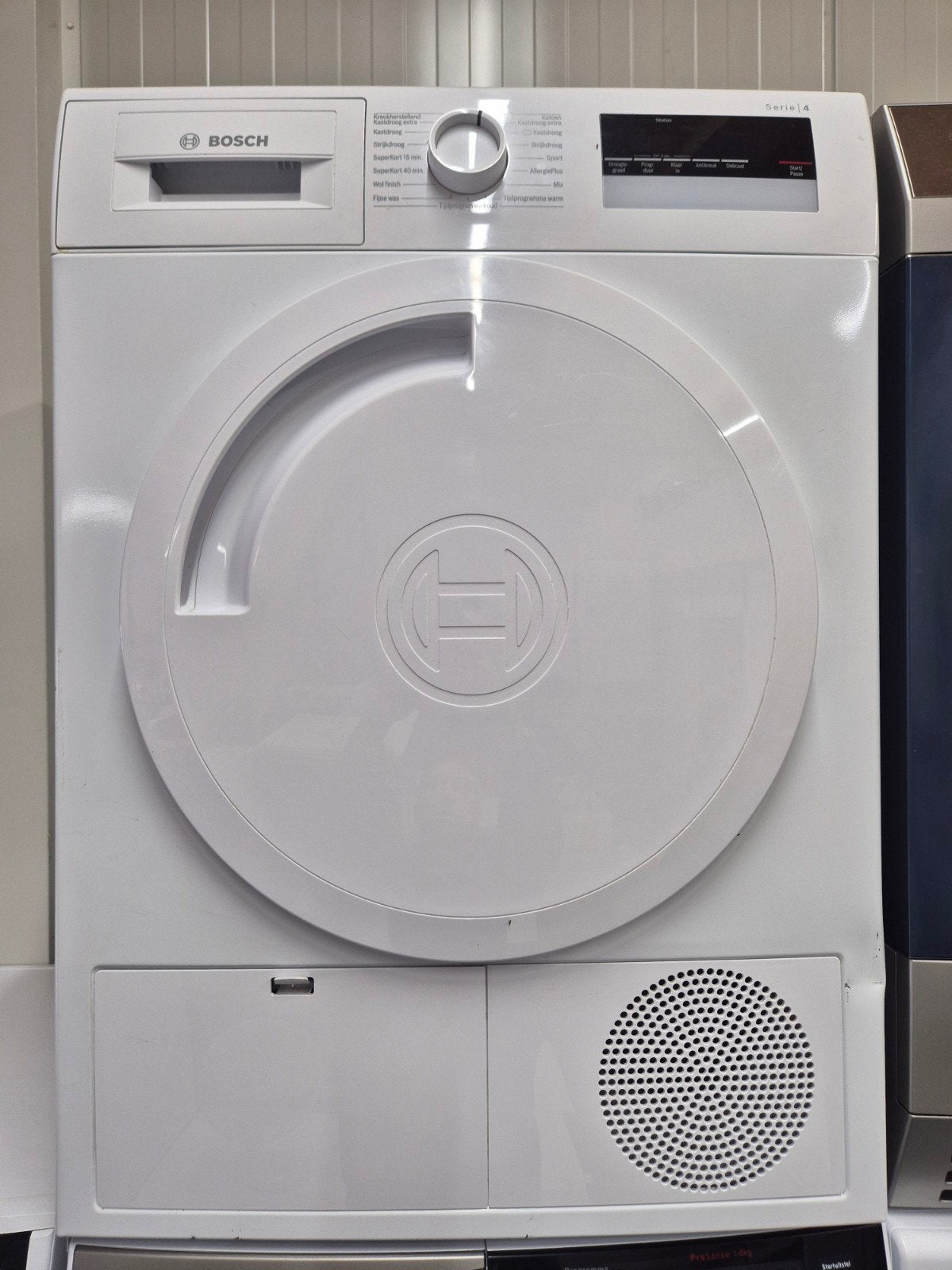 Goedwerkende Bosch condensdroger 8kg, Ophalen
