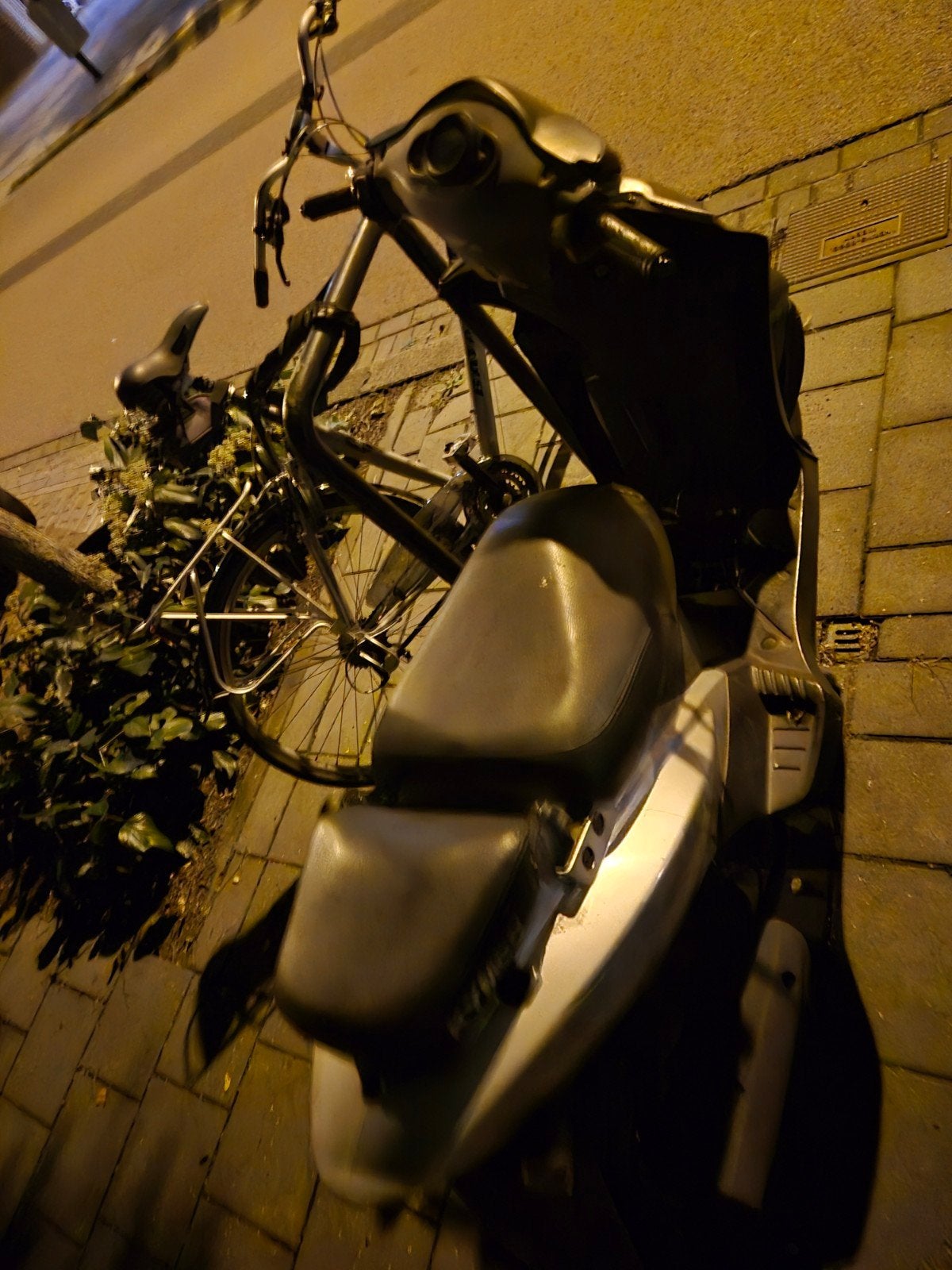 Kymco Agility 50 - Loopt, Fietsen en Brommers, Ophalen, Gebruikt, Maximaal 45 km/u, Agility