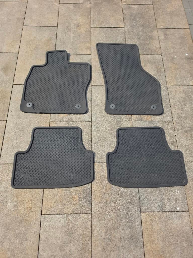 Rubberen Mattenset voor Seat Leon st orgineel, Auto diversen, Automatten, Gebruikt, Ophalen of Verzenden
