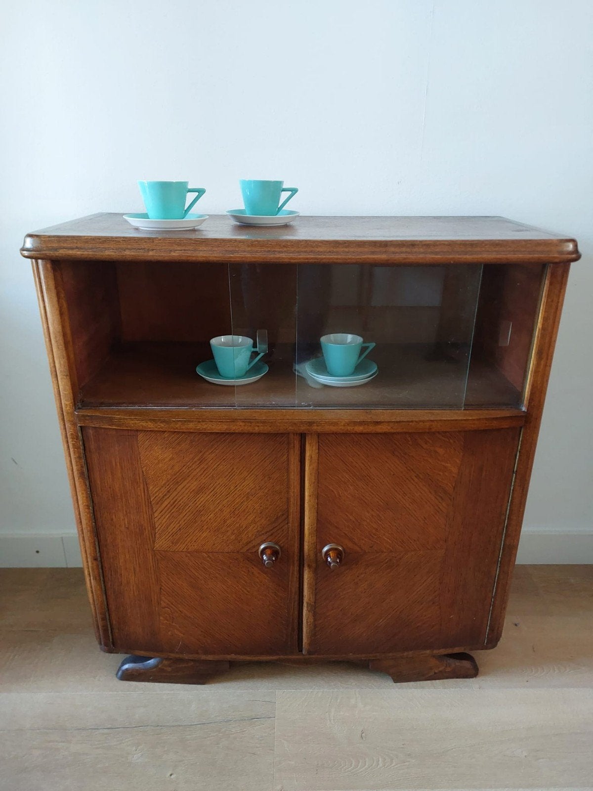 Vintage Houten Barkastje / wandkastje dressoir, Verzamelen, Retro, Ophalen