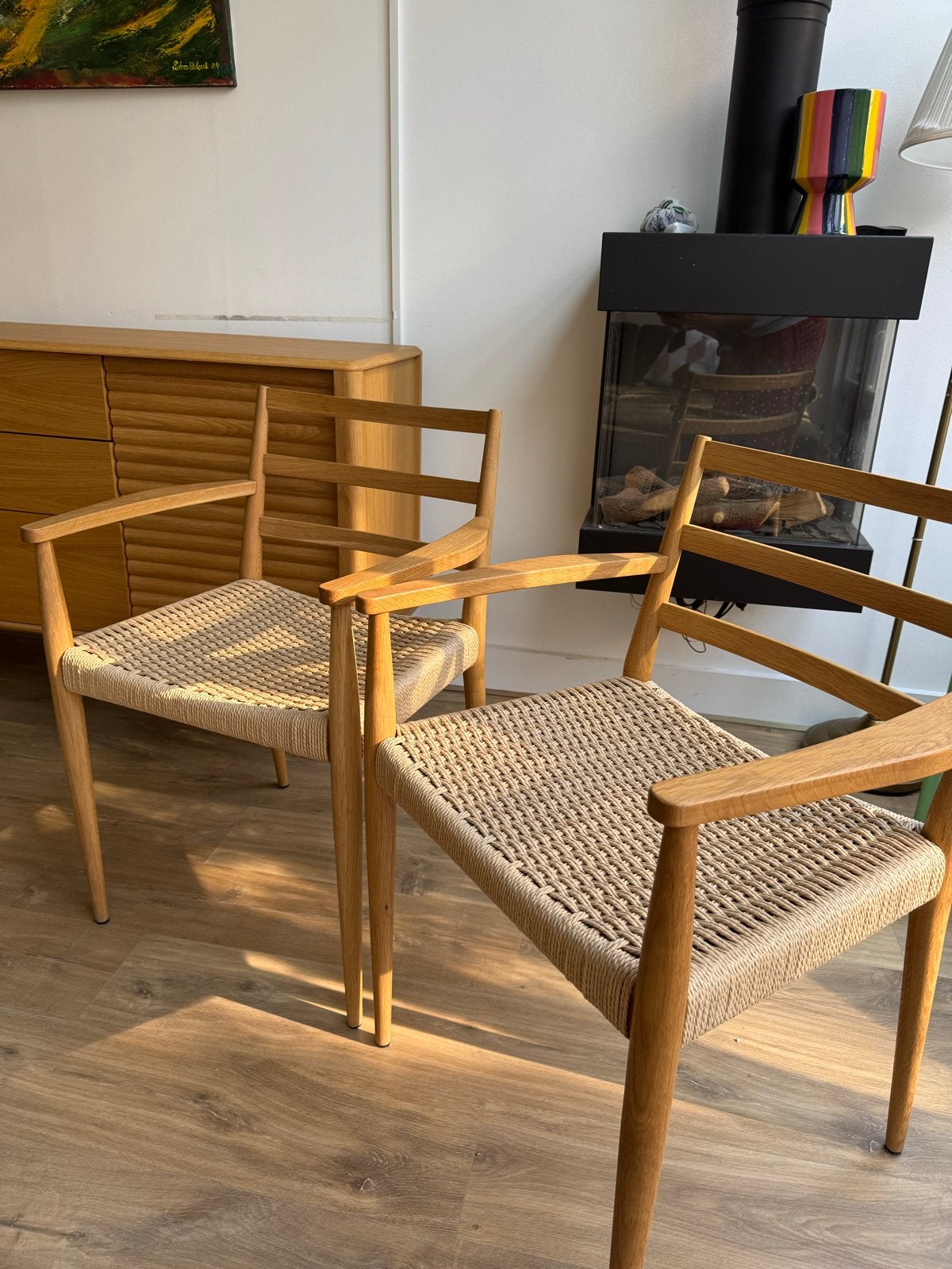 Twee Kave Home Analy stoelen met armleuningen, Ophalen, Twee, Overige kleuren, Zo goed als nieuw