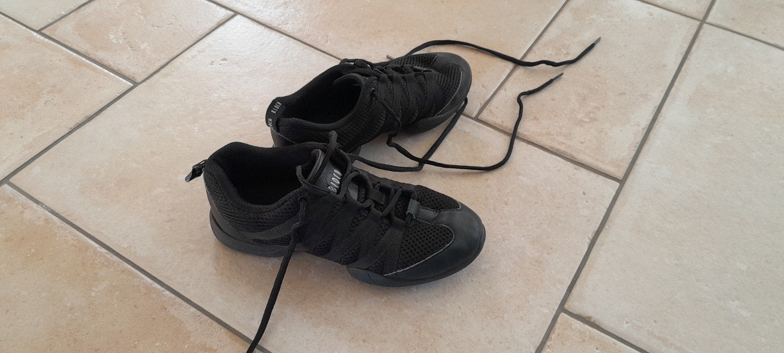 zwarte danssneakers Bloch maat 35 1/2, Ophalen of Verzenden, Gebruikt, Schoenen
