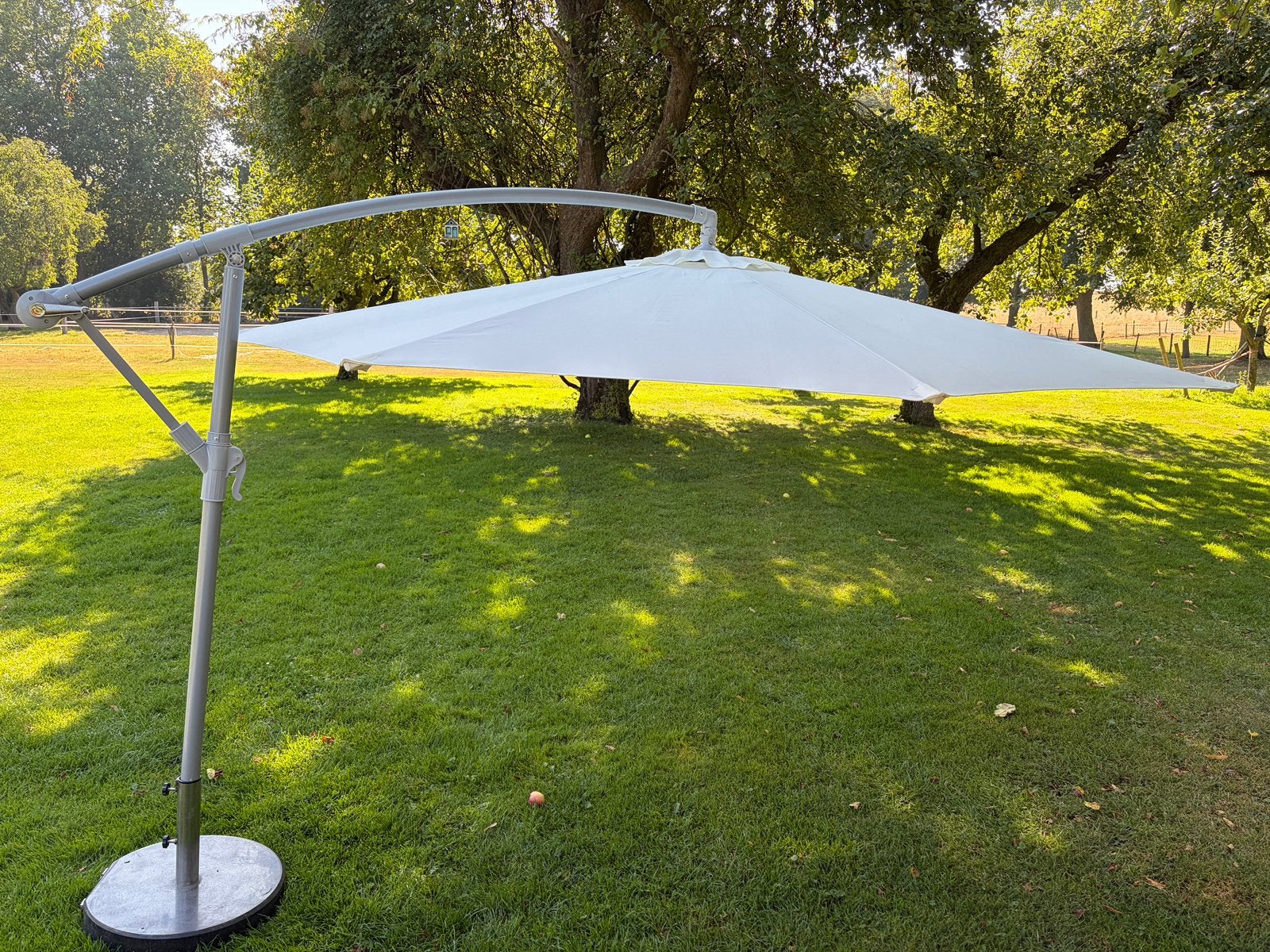 Zweefparasol zgan met hoes, Ophalen, Zo goed als nieuw, Zweefparasol