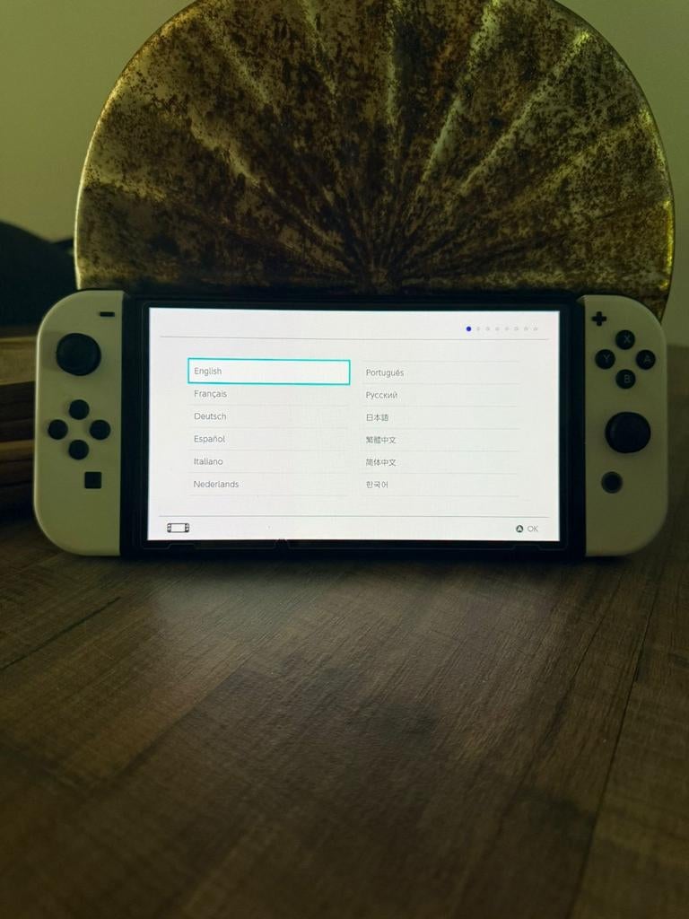 Nintendo Switch OLED met Pro Controller en games, Spelcomputers en Games, Spelcomputers | Nintendo Switch, Zo goed als nieuw, Switch OLED
