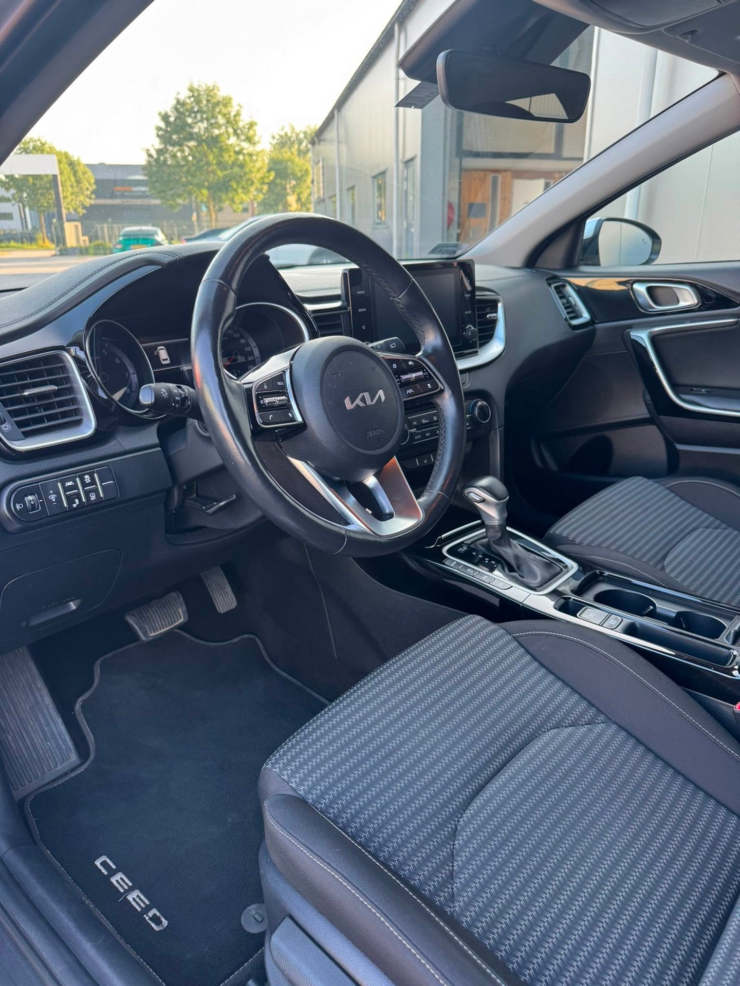 Kia Ceed Sportswagon 1.5 T-GDi DynamicLine Carplay / Camera, Auto's, Kia, Stof, Gebruikt, 600 kg, 1482 cc