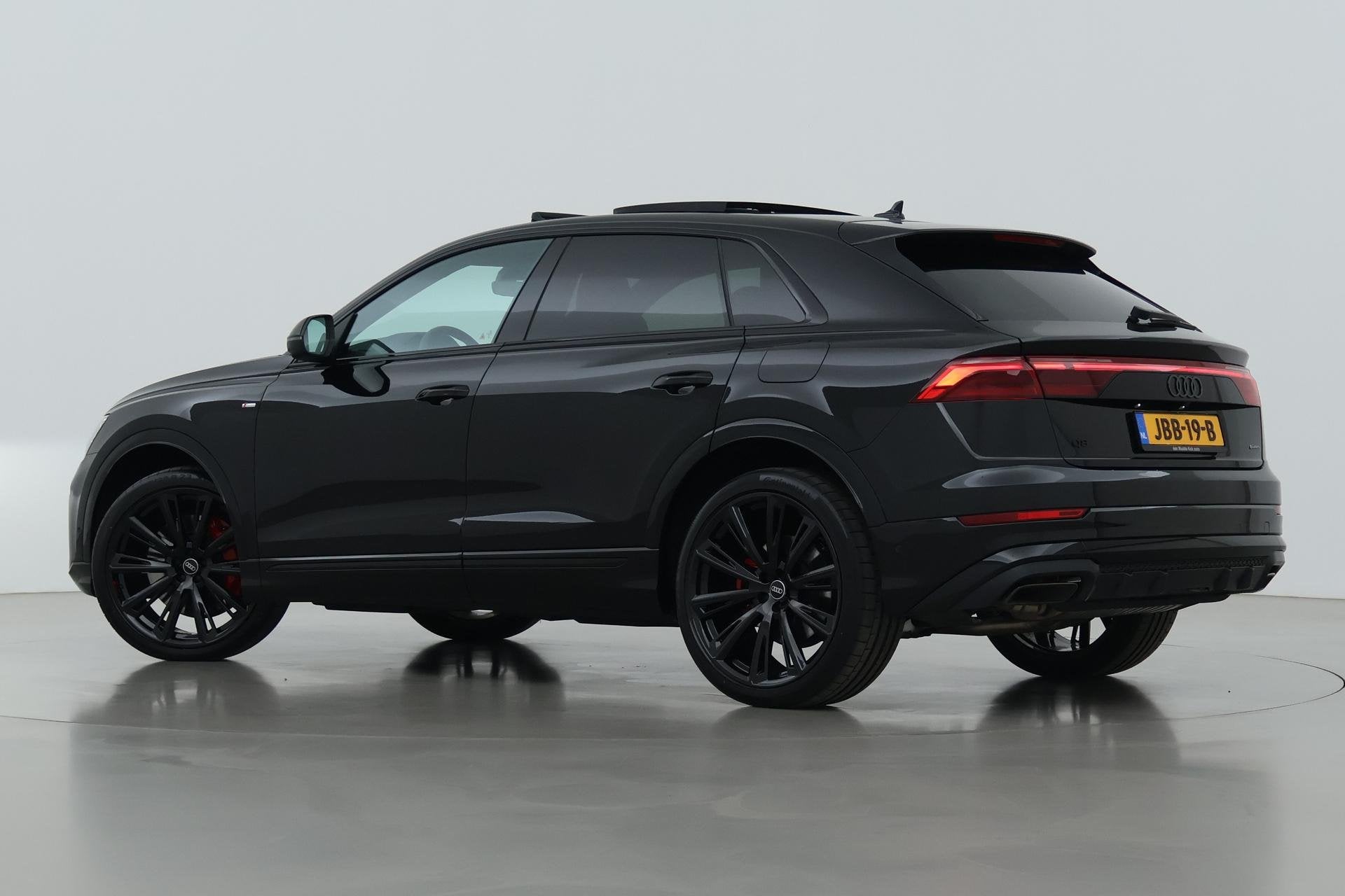 Audi Q8 60 TFSI e quattro Pro Line S Competition | Luchtveri, Automaat, Gebruikt, 2995 cc, Q8