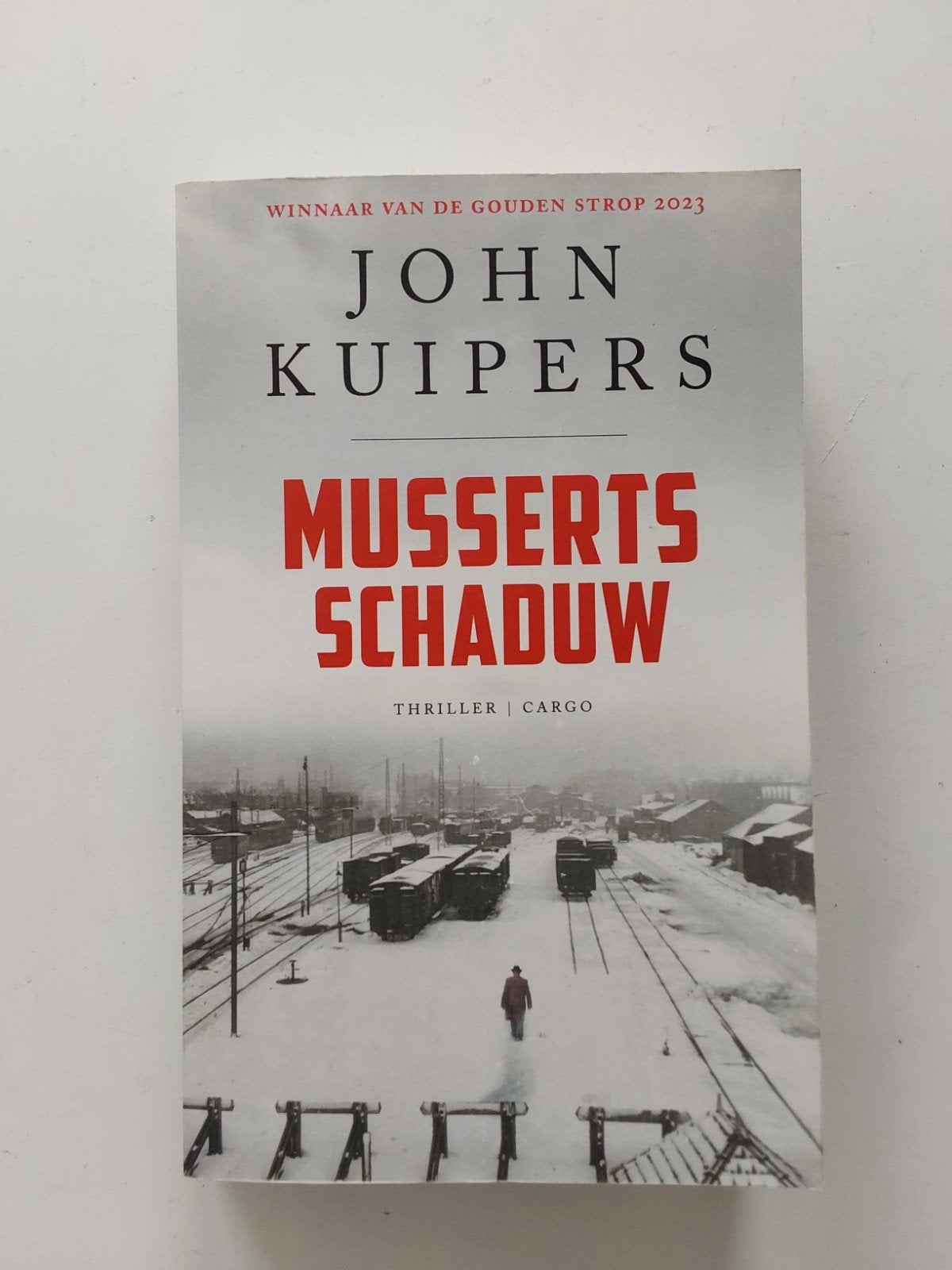 John Kuipers : Musserts Schaduw, Boeken, John Kuipers, Ophalen of Verzenden, Zo goed als nieuw, Nederland
