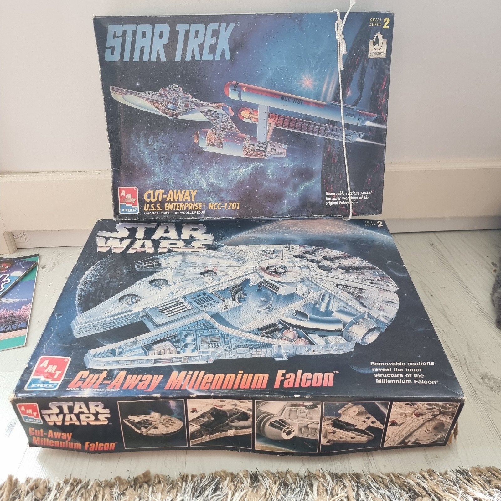 Star Wars Millennium Falcon & Star Trek USS Enterprise bouw, Hobby en Vrije tijd, Ophalen of Verzenden
