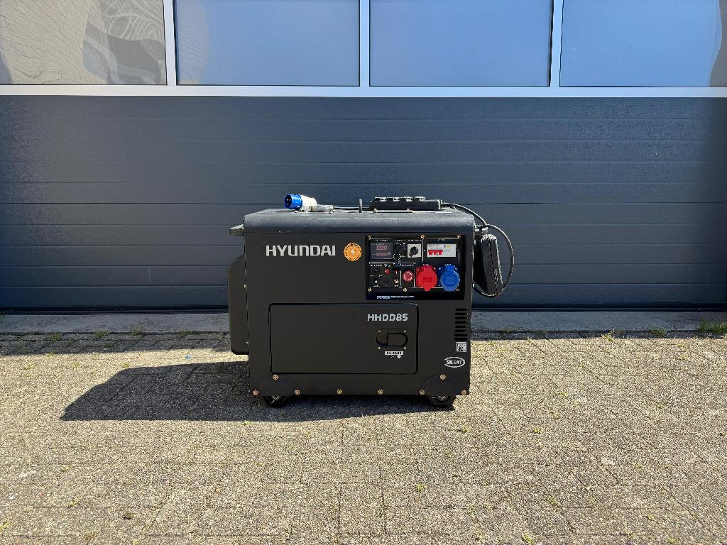 aggregaat, Hyundai HHDD85 diesel, Ophalen, Elektrisch startend, Dieselolie, Zo goed als nieuw