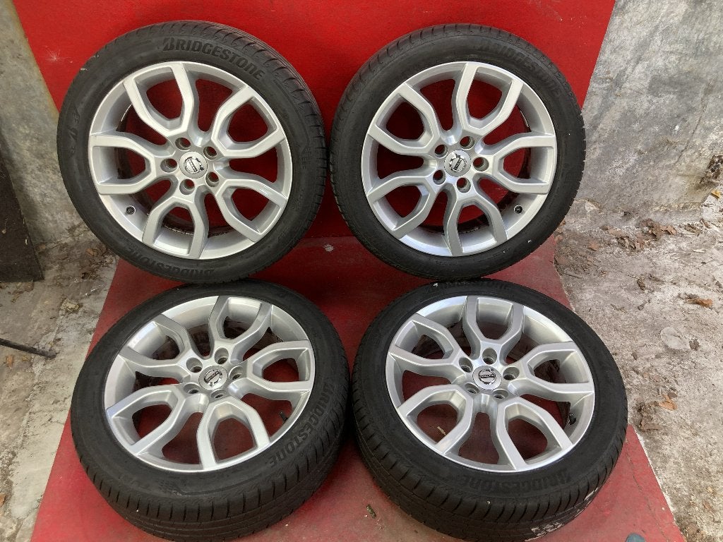 Lichtmetalen velgen Volvo V40 225/45R17 Bridgestone, Auto-onderdelen, Gebruikt, ., Banden en Velgen, 17 inch