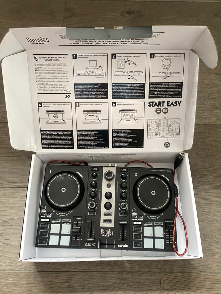 Hercules DJControl Inpulse 200 MK2 DJ Set - Zo goed als nieu, Muziek en Instrumenten, Dj-sets en Draaitafels, Ophalen, Zo goed als nieuw