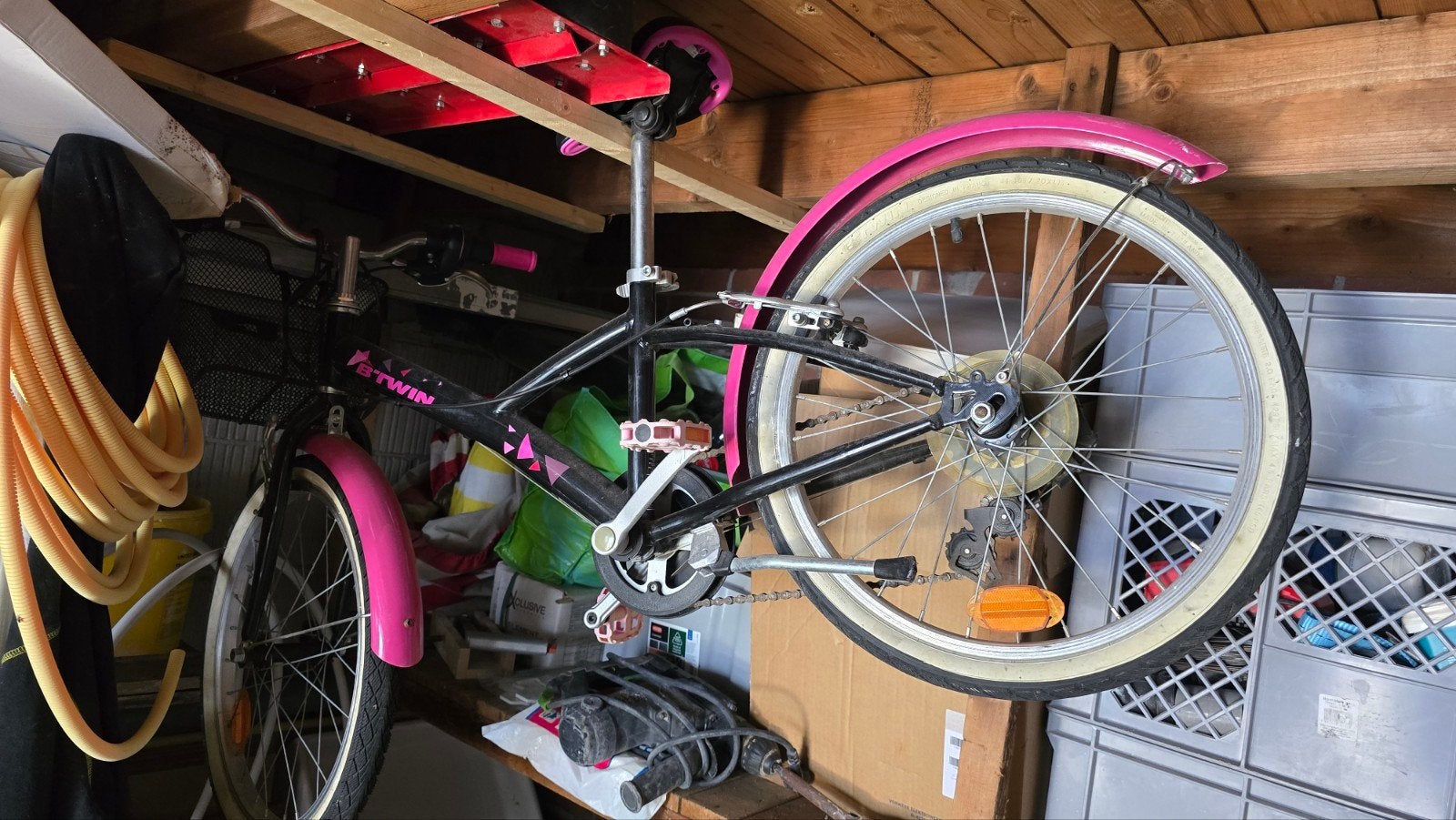Kinderfiets 20 inch - Zwart/Roze, Fietsen en Brommers, Fietsen | Kinderfietsjes, Ophalen of Verzenden, Gebruikt, 20 inch of meer