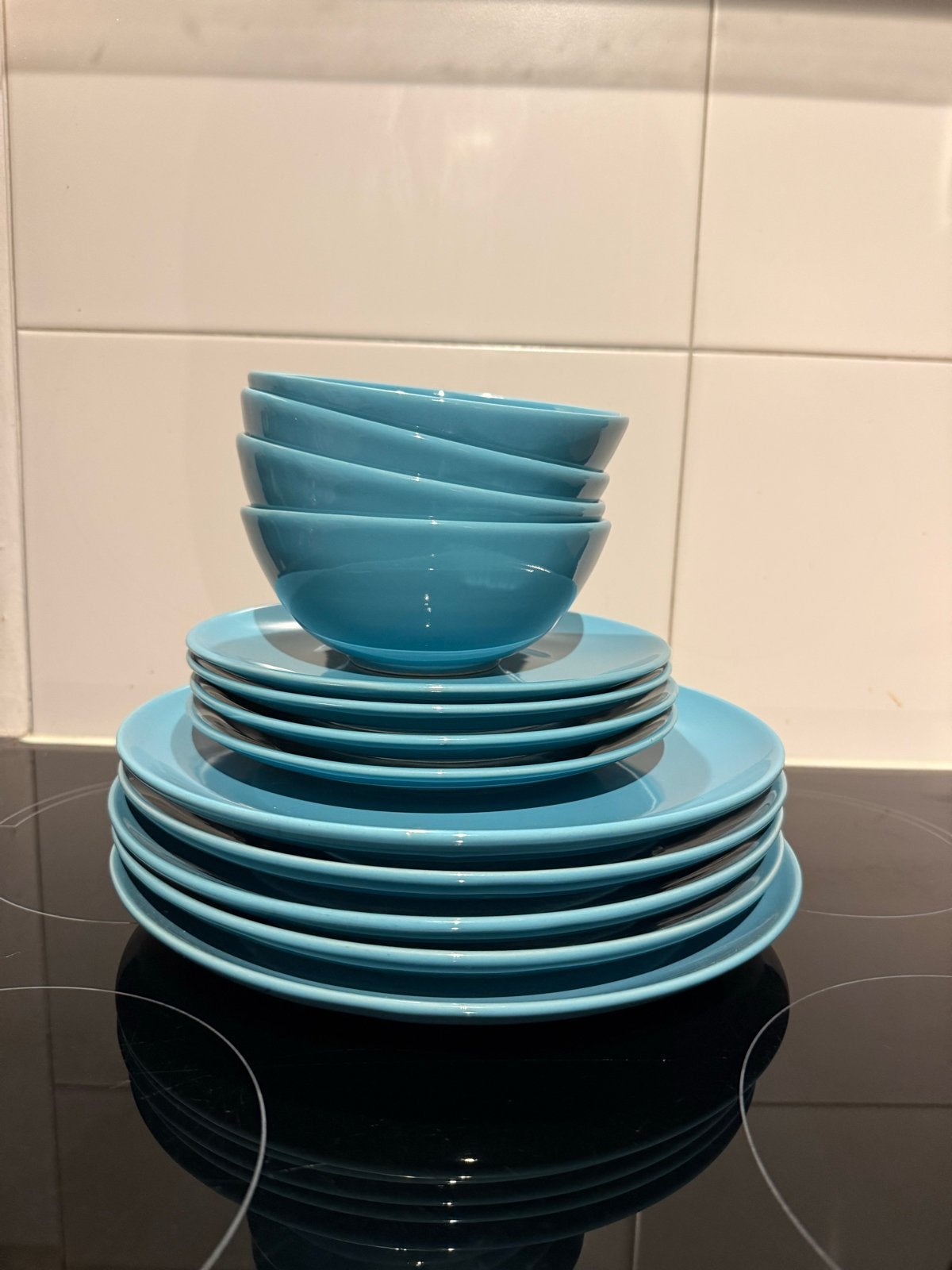 IKEA Borden en kommen - Lichtblauw servies, Ophalen, Gebruikt, IKEA, Bord(en)