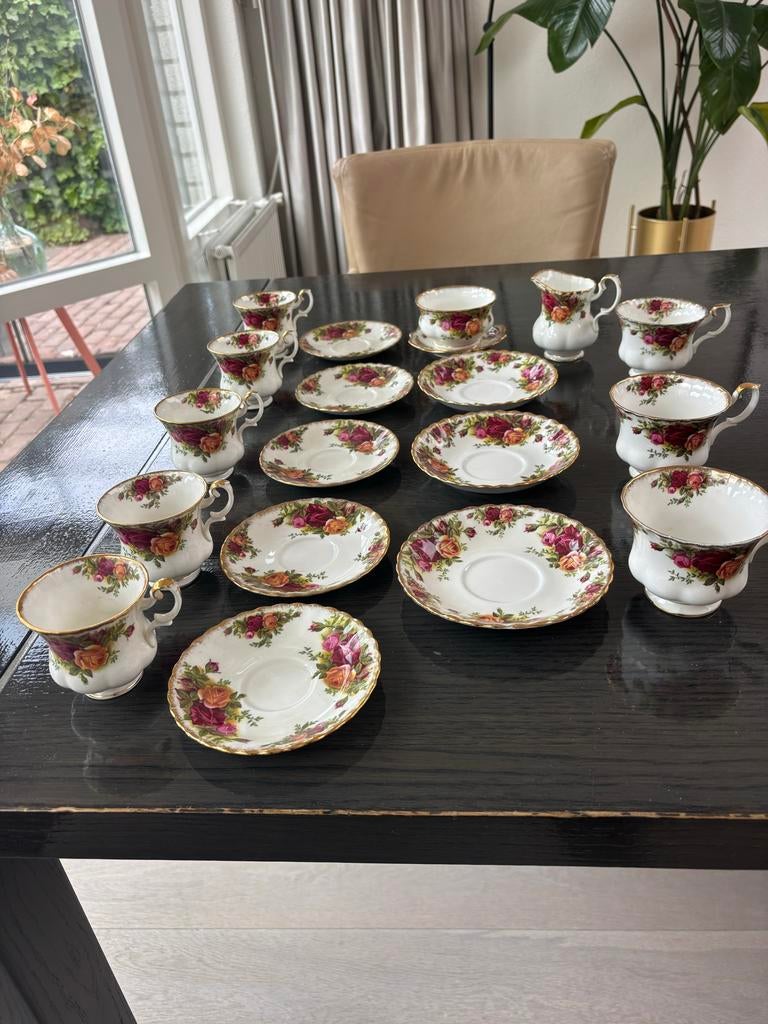 Royal Albert Old Country Roses thee/koffieservies, 12 delig, Ophalen