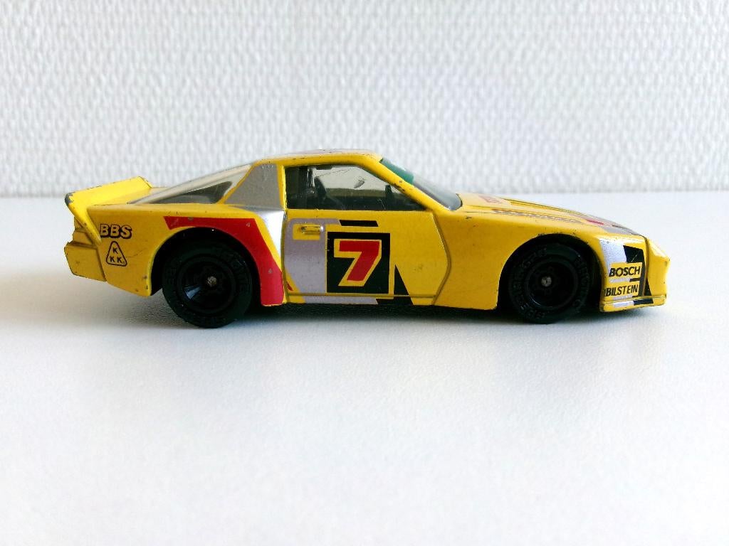 Chevrolet Camaro geel 1:40 Matchbox Specials (geen ovp), Hobby en Vrije tijd, Modelauto's | Overige schalen, Ophalen of Verzenden