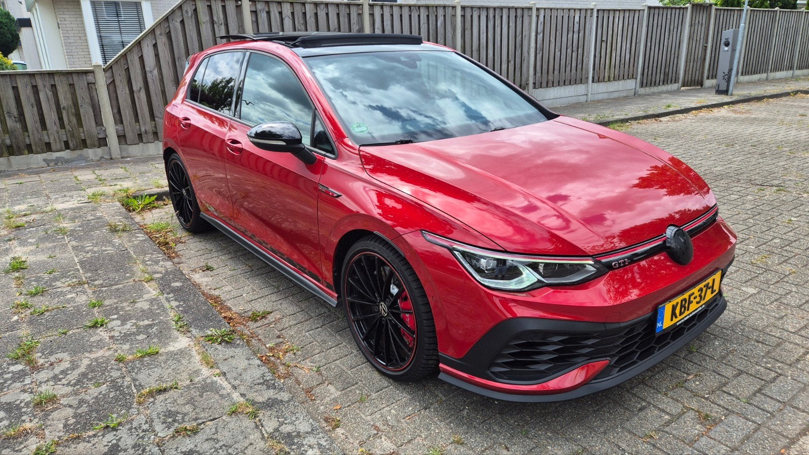 Volkswagen Golf 8 GTI Clubsport 45 – Kings Red – Panoramadak, Auto's, 4 cilinders, 1984 cc, Grijs, Dealer onderhouden