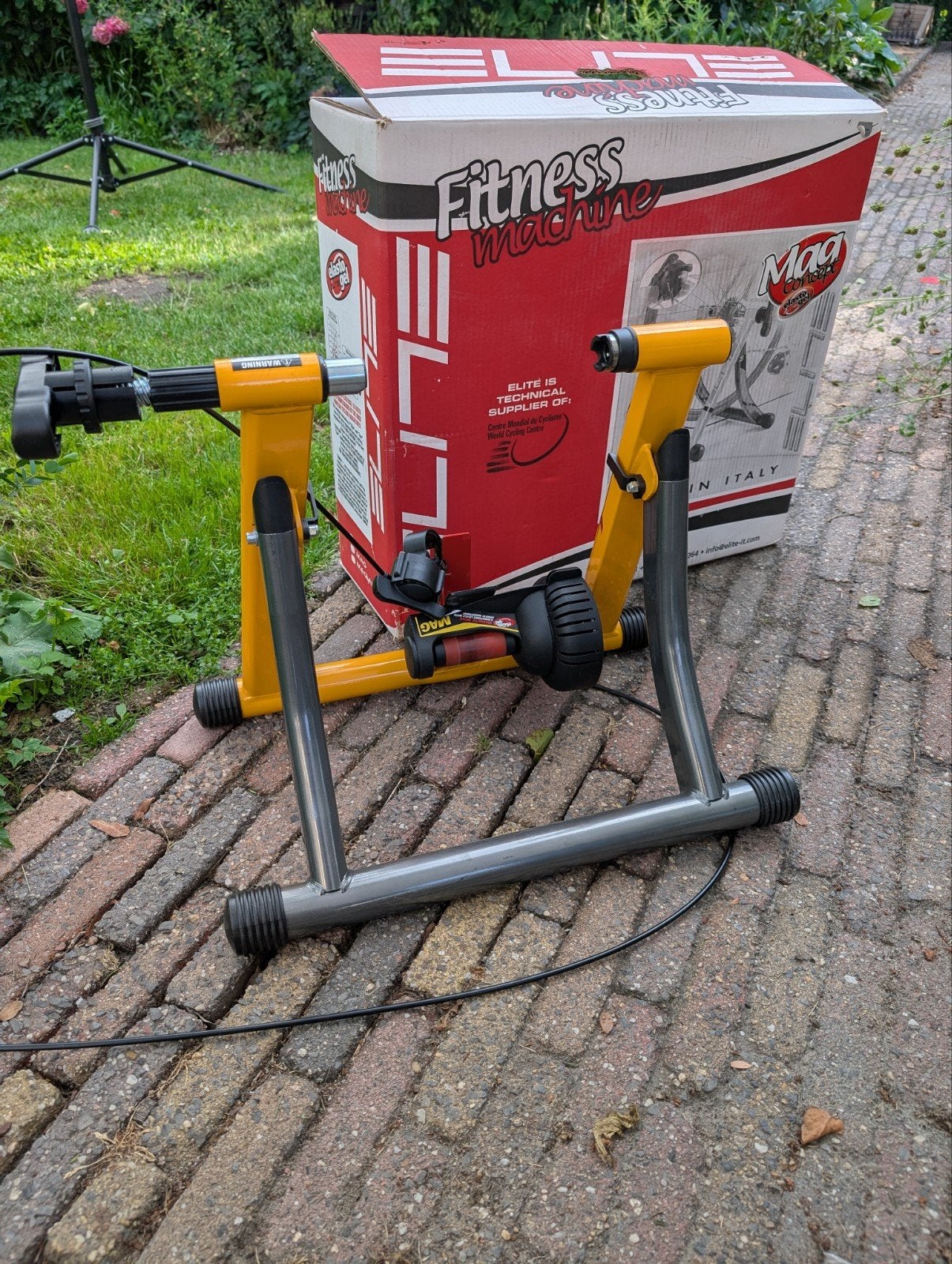 Elite Mag Fietstrainer - Zo goed als nieuw, Ophalen of Verzenden, Zo goed als nieuw, Benen, Overige typen