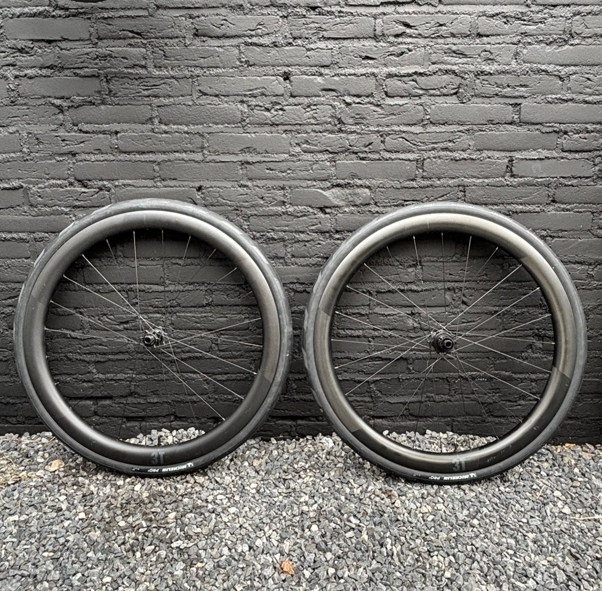 3T Discus 45 40 Carbon-TI wielset, Fietsen en Brommers, Fietsonderdelen, Ophalen of Verzenden, Gebruikt, Carbon