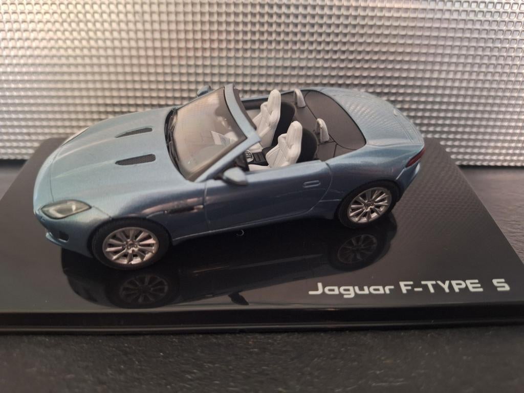 Jaguar F-Type V8 S Convertible Schaal 1:43, Hobby en Vrije tijd, Modelauto's | 1:43, Overige merken, Auto, Nieuw, Ophalen of Verzenden