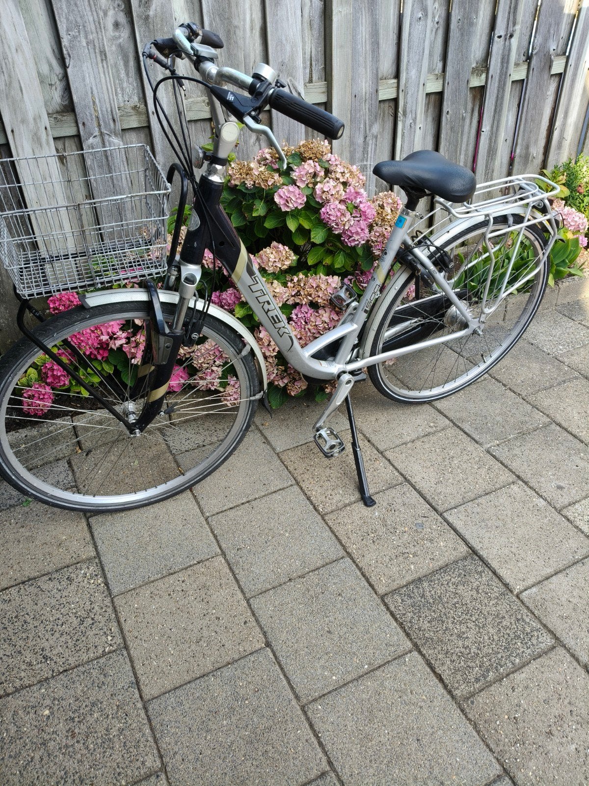 Dames Trek navigator 28", Gebruikt, Versnellingen, 50 tot 53 cm, Ophalen