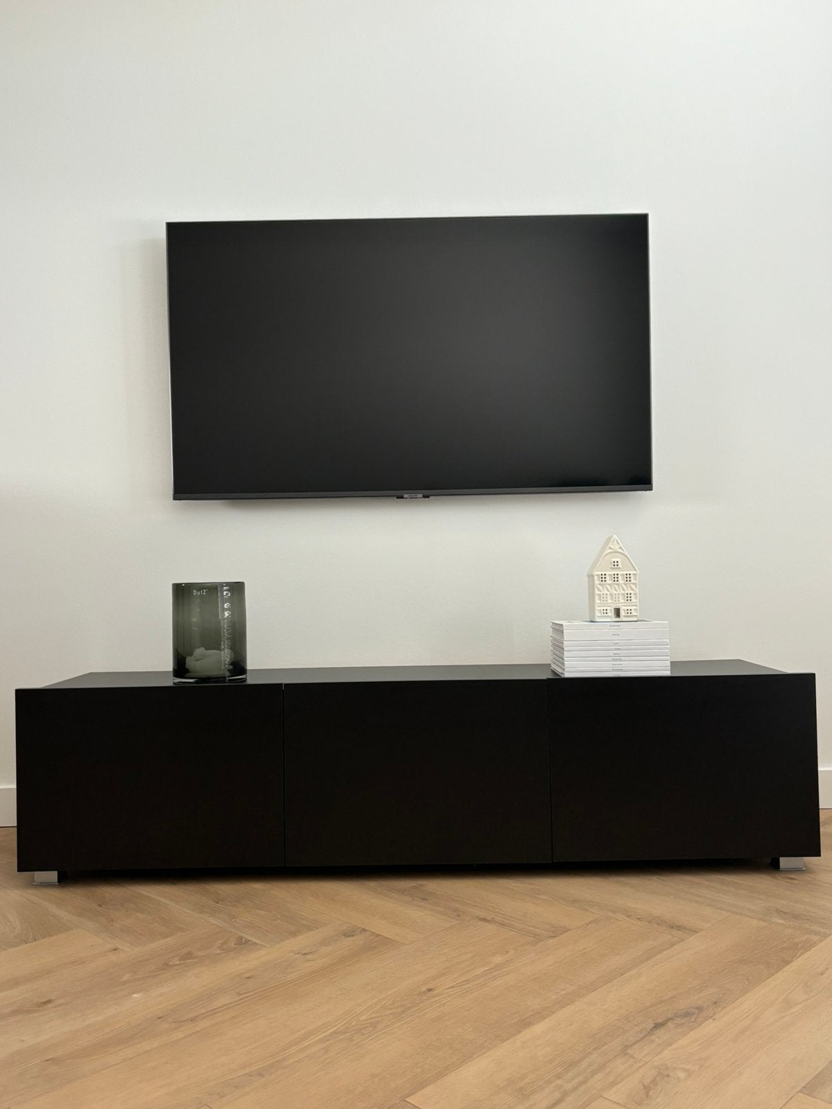 Tv meubel kastje L150xB43xH37,5 cm, Ophalen, Minder dan 50 cm, Zo goed als nieuw, Minder dan 100 cm