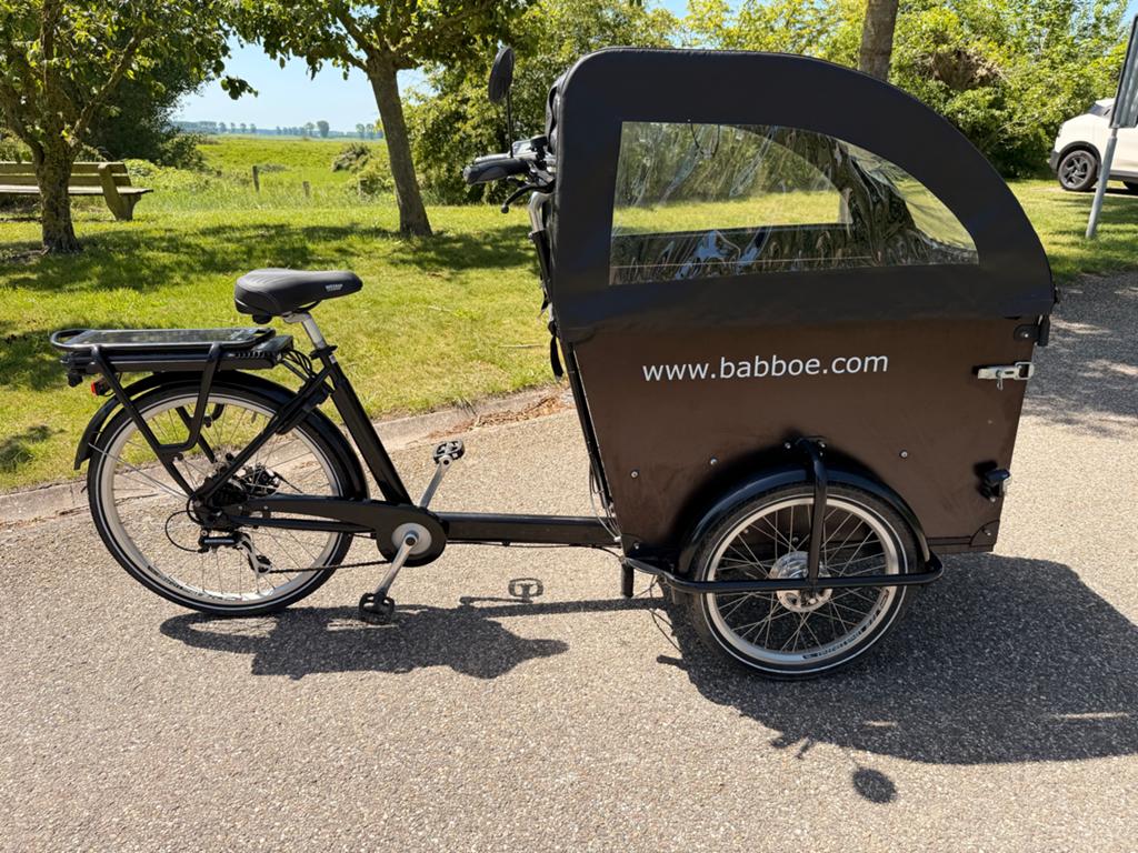 Babboe Dog-E bakfiets - Goede staat, 2200km, Fietsen en Brommers, Fietsen | Bakfietsen, Ophalen, Gebruikt, Goederen, Elektrisch