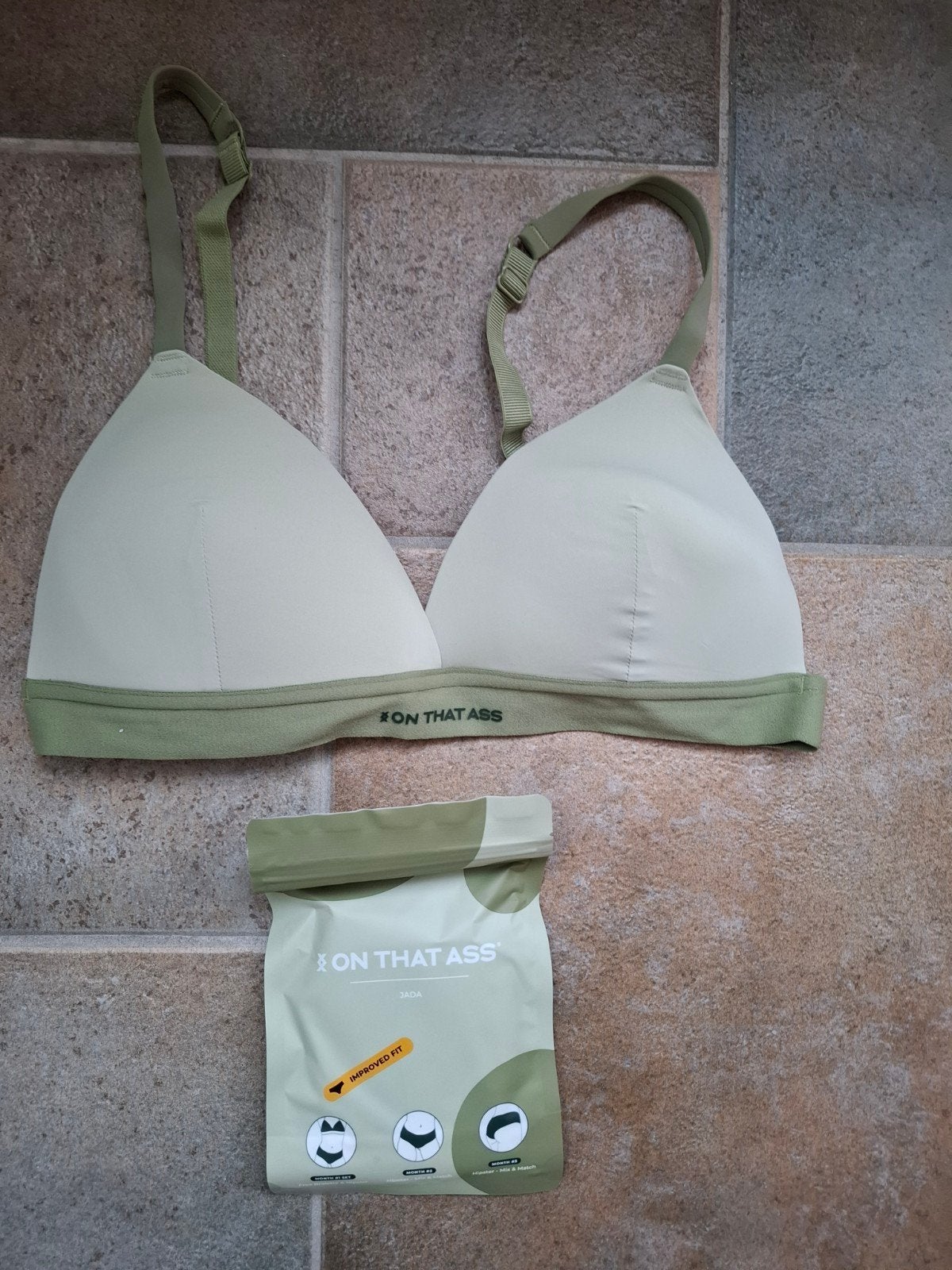 on that ass lingerie setje - nieuw ongeopend, Kleding | Dames, Ondergoed en Lingerie, On that ass, Ophalen of Verzenden, Groen