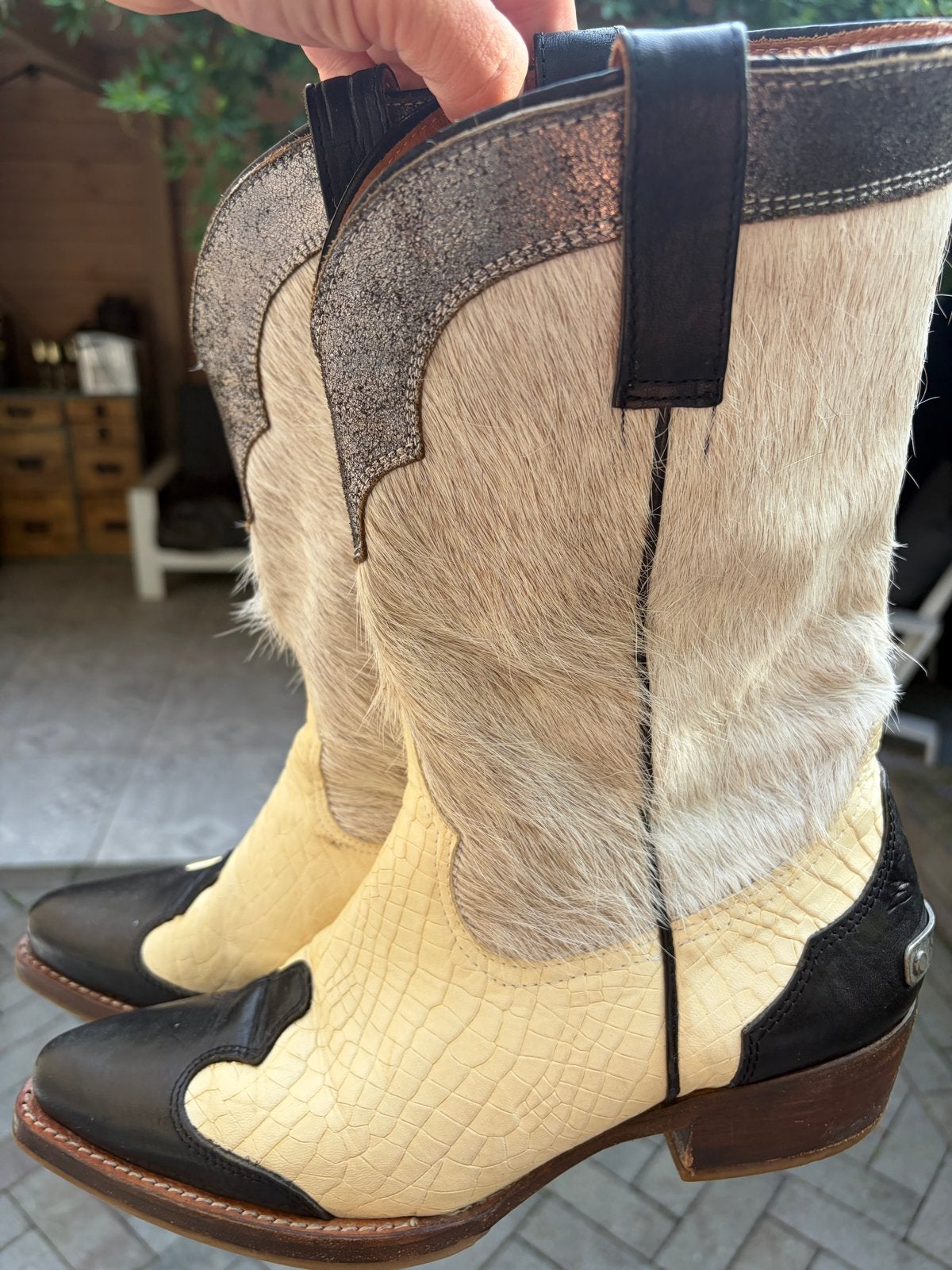 Shabbies Cowboylaarzen met haar en slangenprint, Kleding | Dames, Schoenen, Ophalen, Wit, Lage of Enkellaarzen, Gedragen