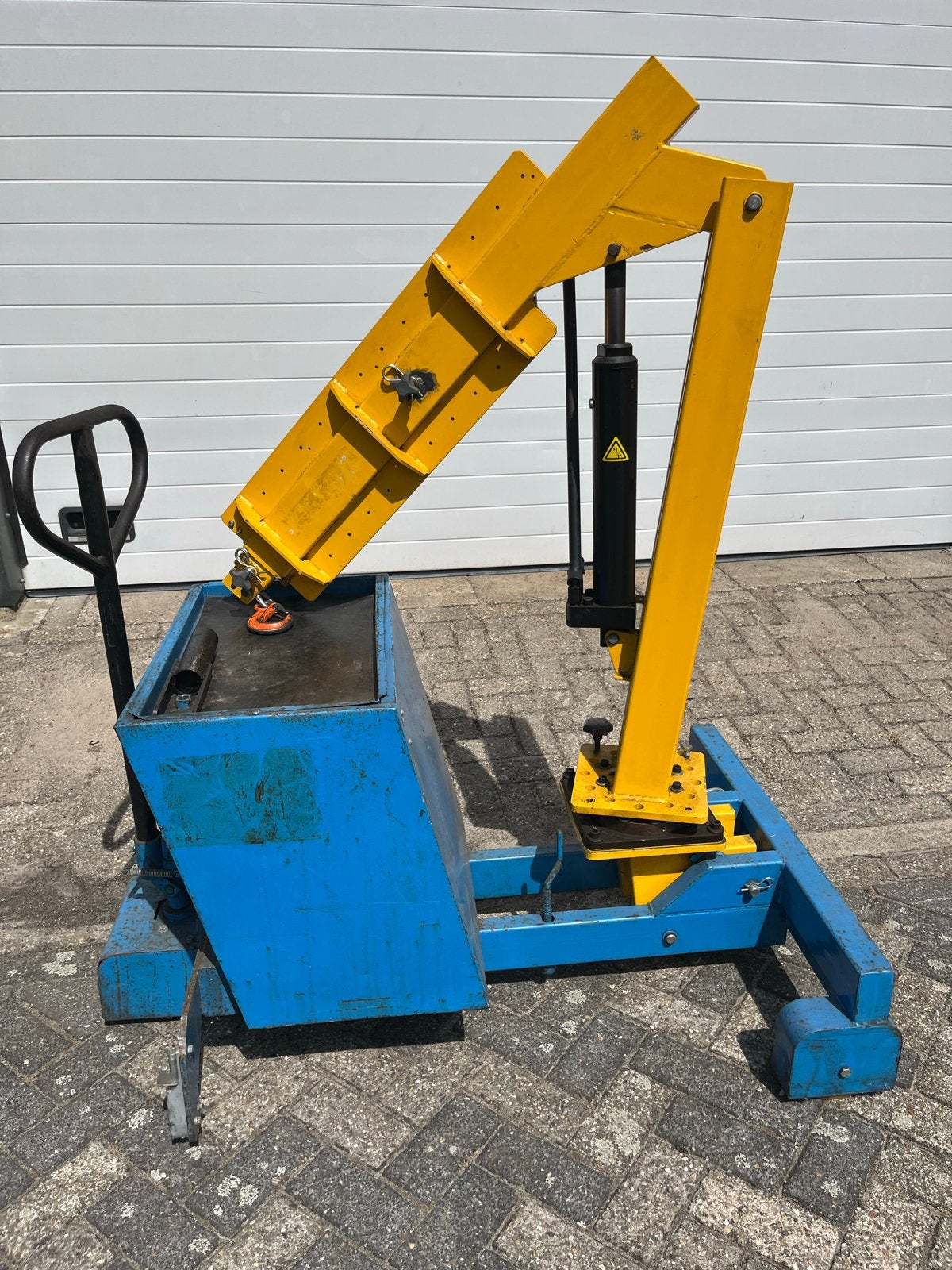 Contragewichtkraan - Hefvermogen max. 550 kg, Ophalen, Zo goed als nieuw, Handmatig