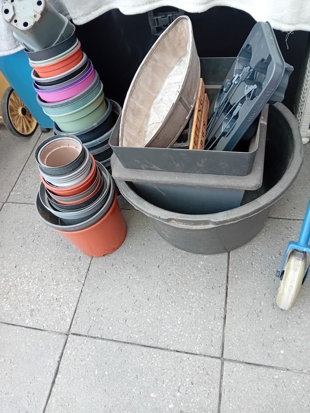 Gratis bloem potten kuip, Ophalen