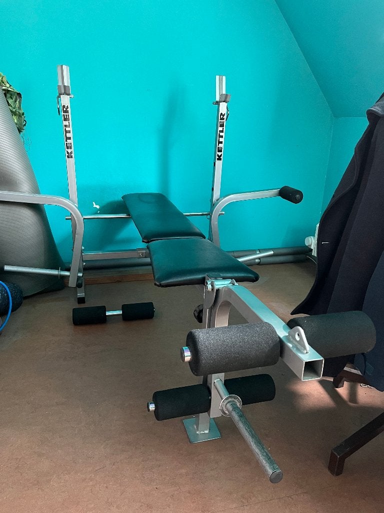 Bench press halterbank met chest fly en leg extension, Ophalen, Gebruikt, Fitnessbank